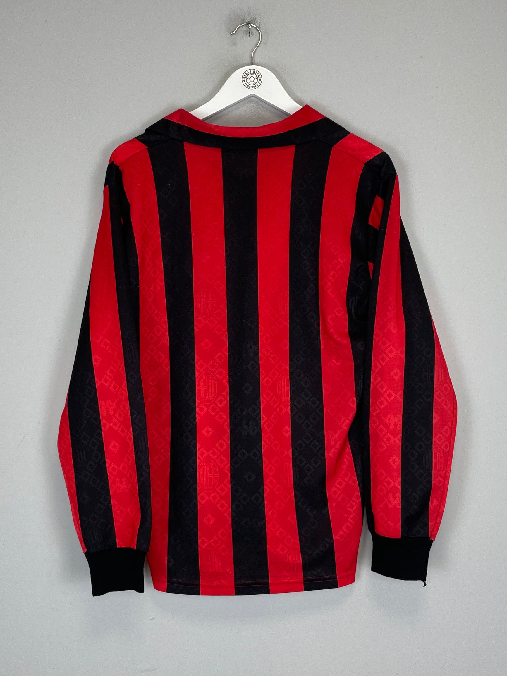 Shop 1989/90 AC MILAN L/S HOME SHIRT (XL) KAPPA, classic football shirts, vintage football shirts & retro soccer jerseys at Cult Kits