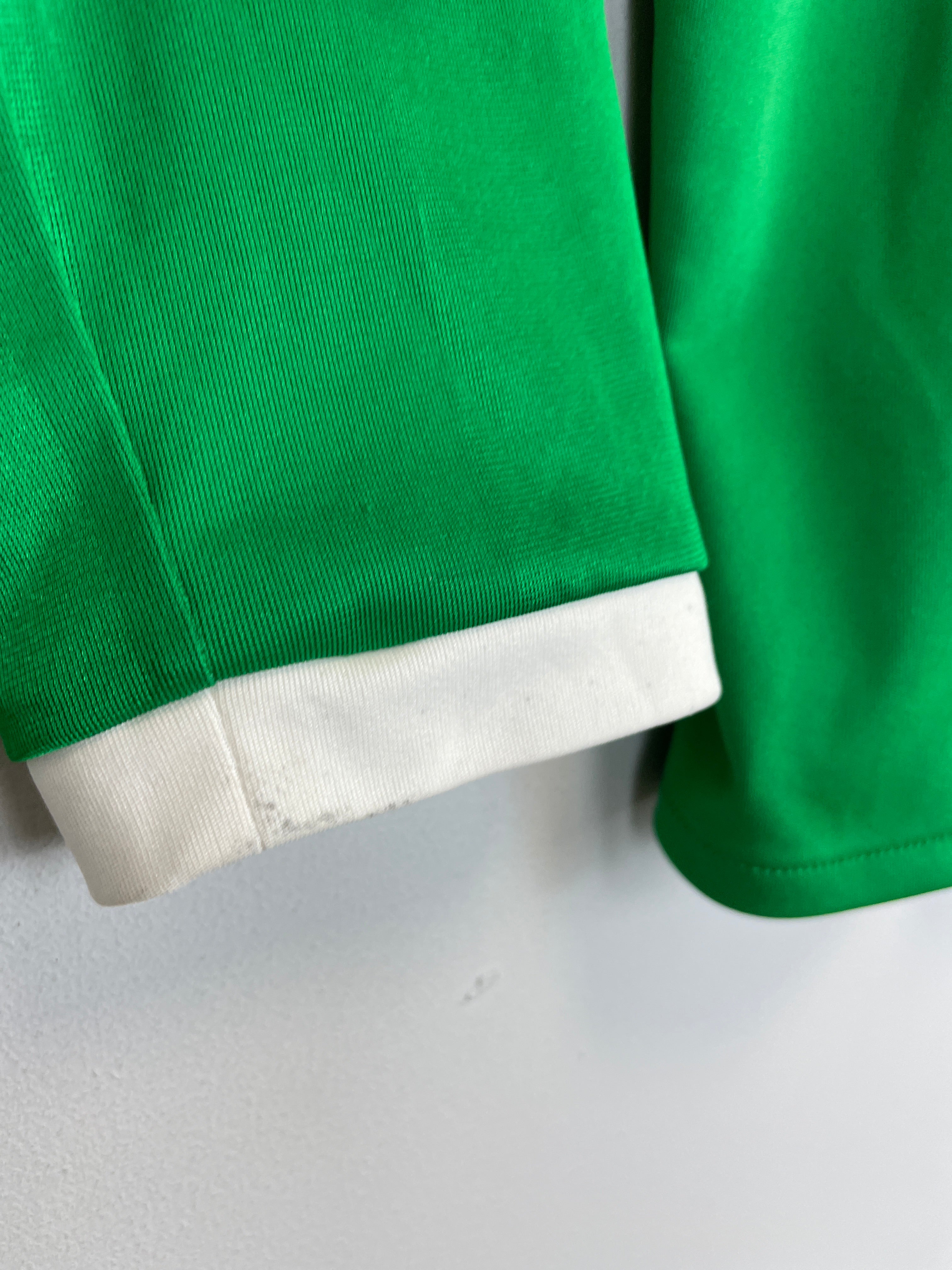 Shop 2016/17 MEXICO MARQUEZ #4 L/S HOME SHIRT (M) ADIDAS, classic football shirts, vintage football shirts & retro soccer jerseys at Cult Kits