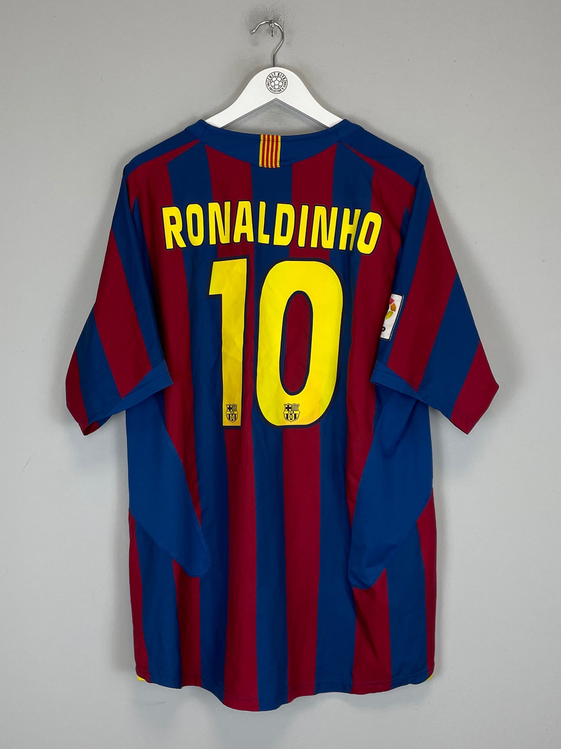 Shop 2005/06 BARCELONA RONALDINHO #10 HOME SHIRT (XL) NIKE, classic football shirts, vintage football shirts & retro soccer jerseys at Cult Kits