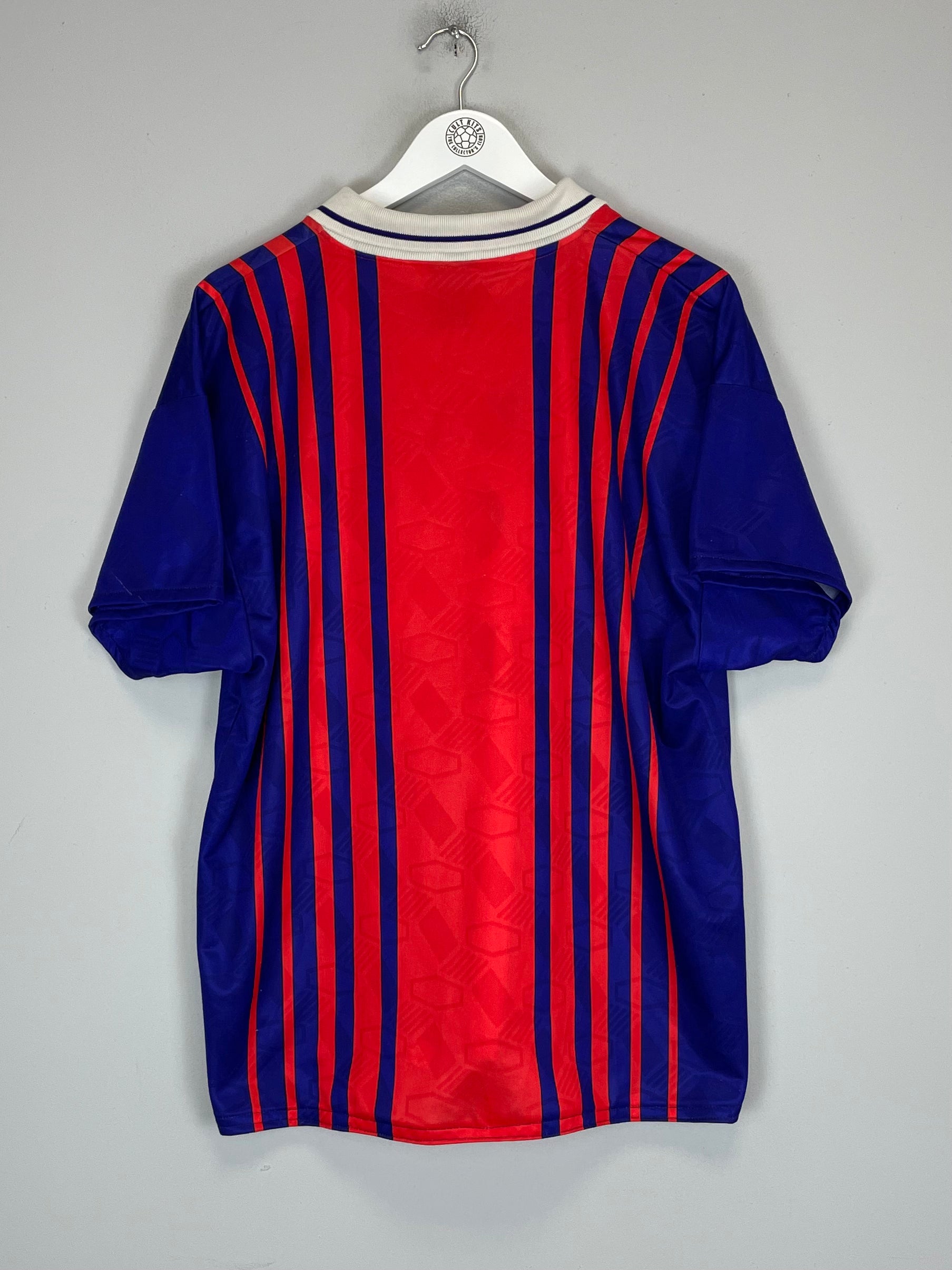 Shop 1993/94 PSG HOME SHIRT (XL) NIKE, classic football shirts, vintage football shirts & retro soccer jerseys at Cult Kits