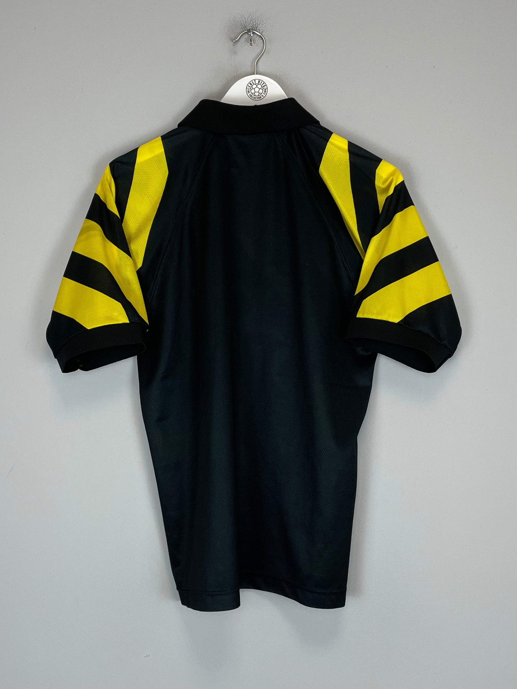 Shop 1996/97 JUVENTUS THIRD SHIRT (L) KAPPA, classic football shirts, vintage football shirts & retro soccer jerseys at Cult Kits