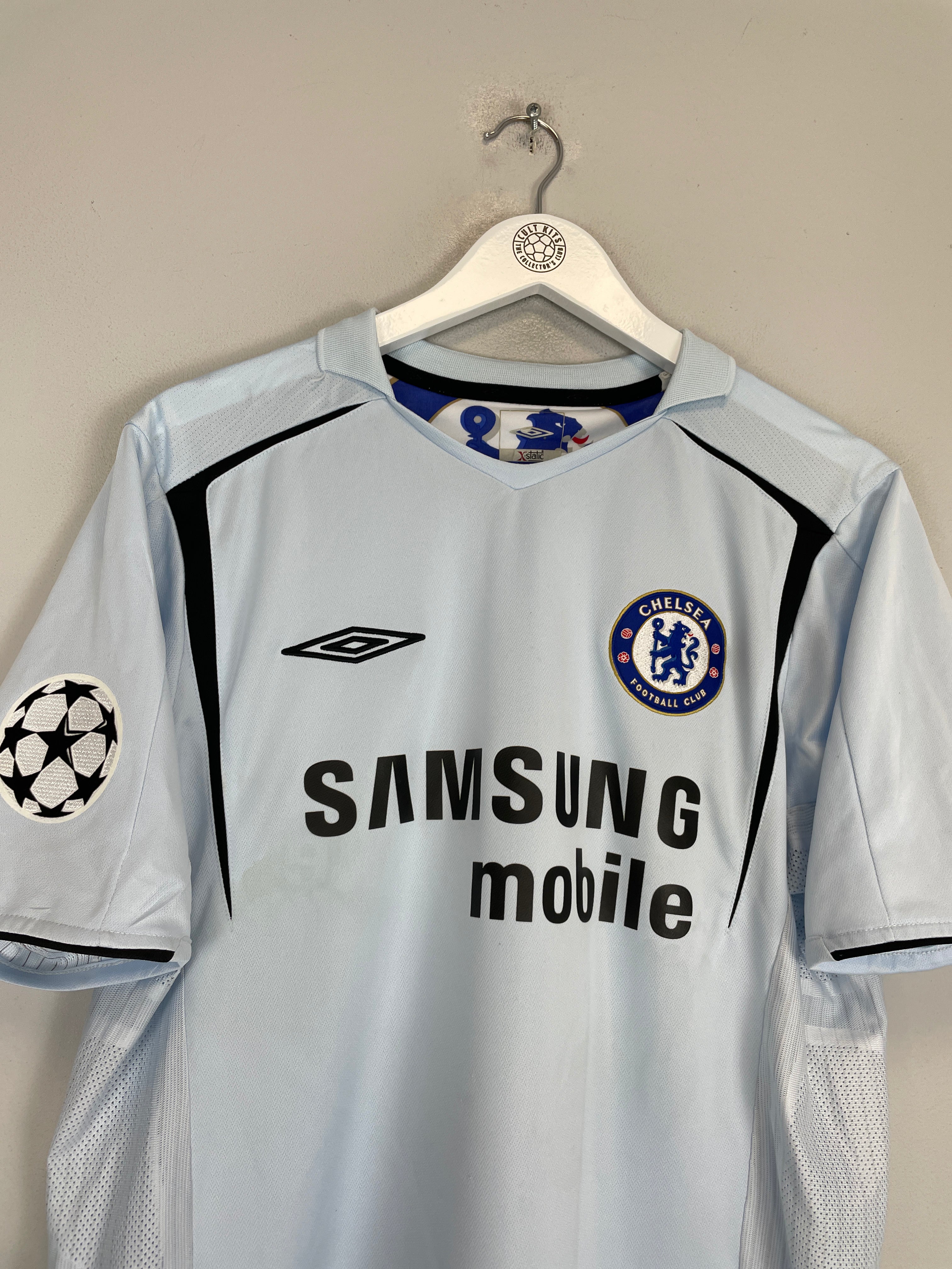 Shop 2005/06 CHELSEA DROGBA #15 C/L AWAY SHIRT (L) UMBRO, classic football shirts, vintage football shirts & retro soccer jerseys at Cult Kits
