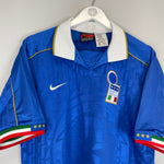 Shop 1995/96 ITALY #15 (BAGGIO) HOME SHIRT (L) NIKE, classic football shirts, vintage football shirts & retro soccer jerseys at Cult Kits