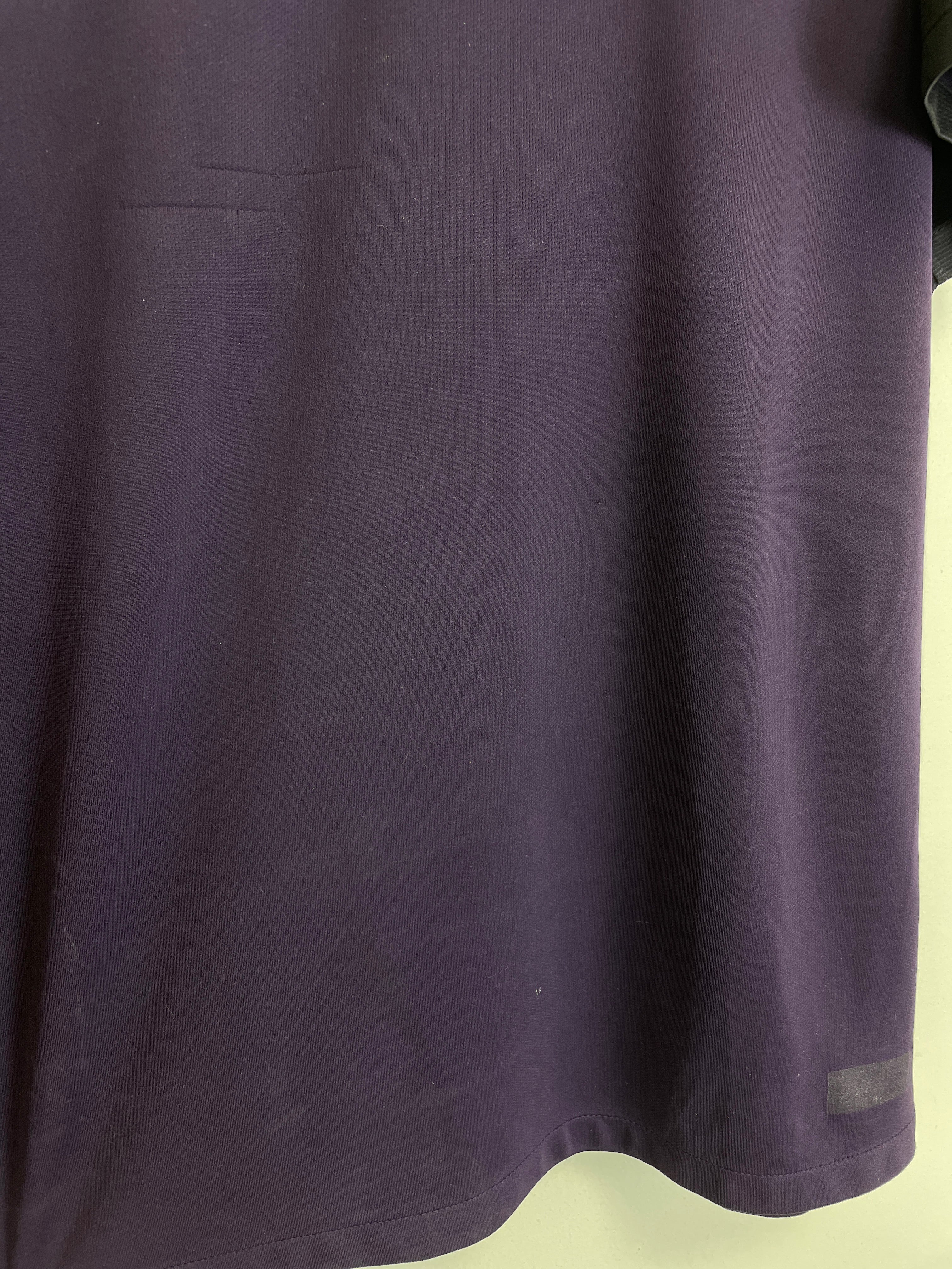 Shop 2016/17 BARCELONA MESSI #10 AWAY SHIRT (XL) NIKE, classic football shirts, vintage football shirts & retro soccer jerseys at Cult Kits