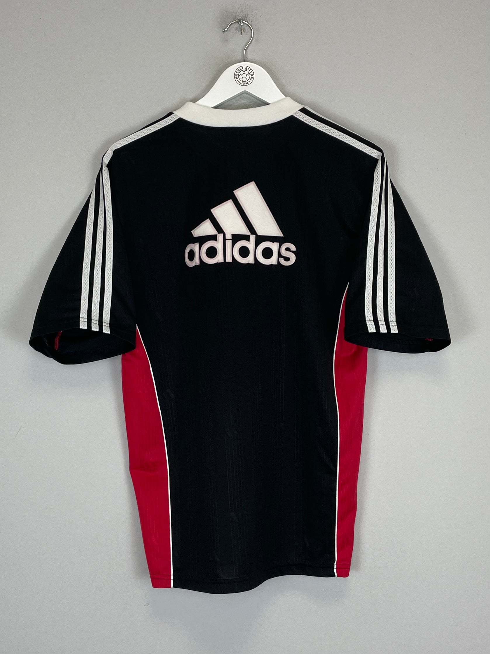 Shop 1998/99 NURNBERG TRAINING SHIRT (M) ADIDAS, classic football shirts, vintage football shirts & retro soccer jerseys at Cult Kits