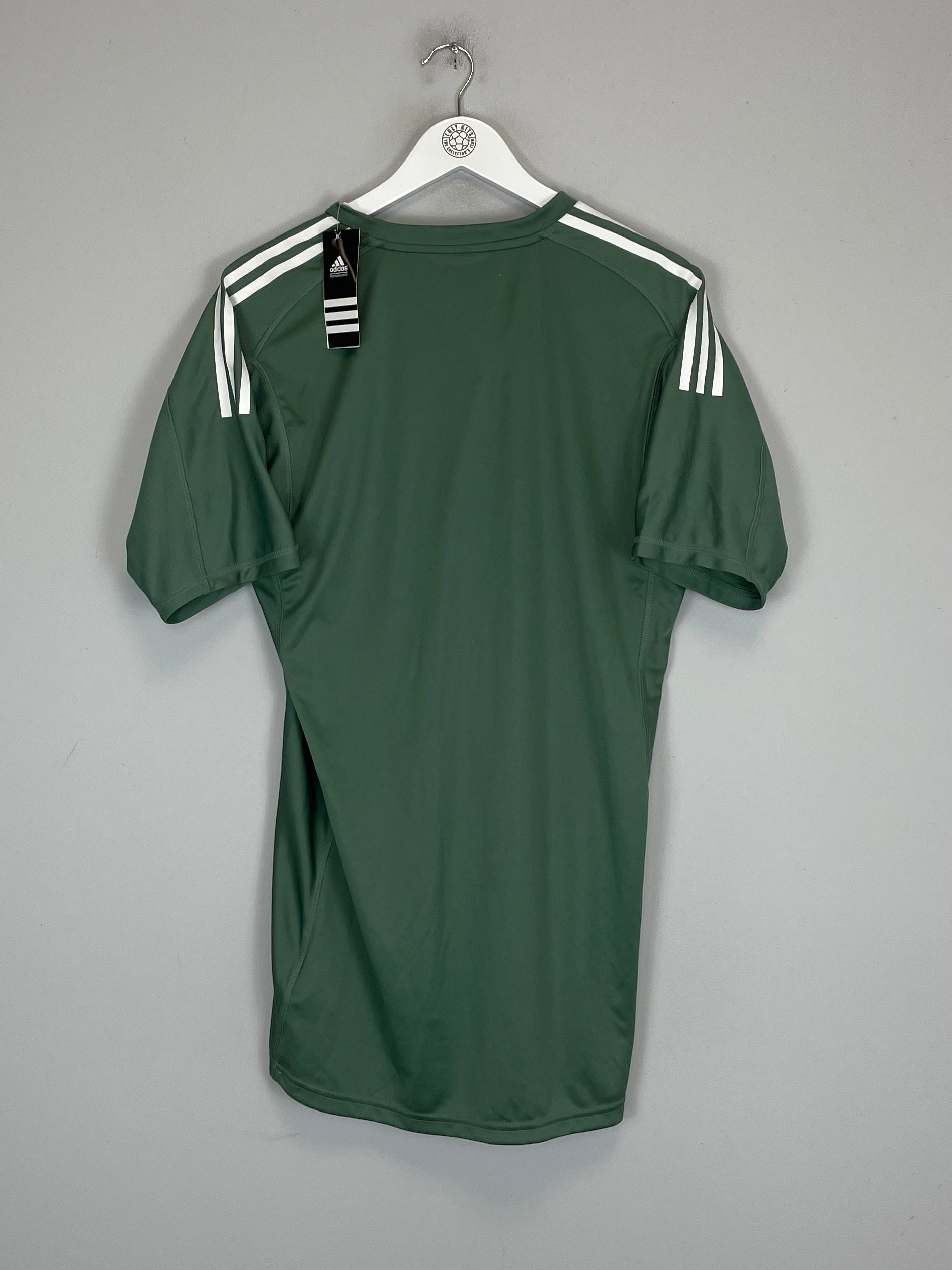 Shop 2017/18 REAL MADRID *BNWT* GK SHIRT (L) ADIDAS, classic football shirts, vintage football shirts & retro soccer jerseys at Cult Kits