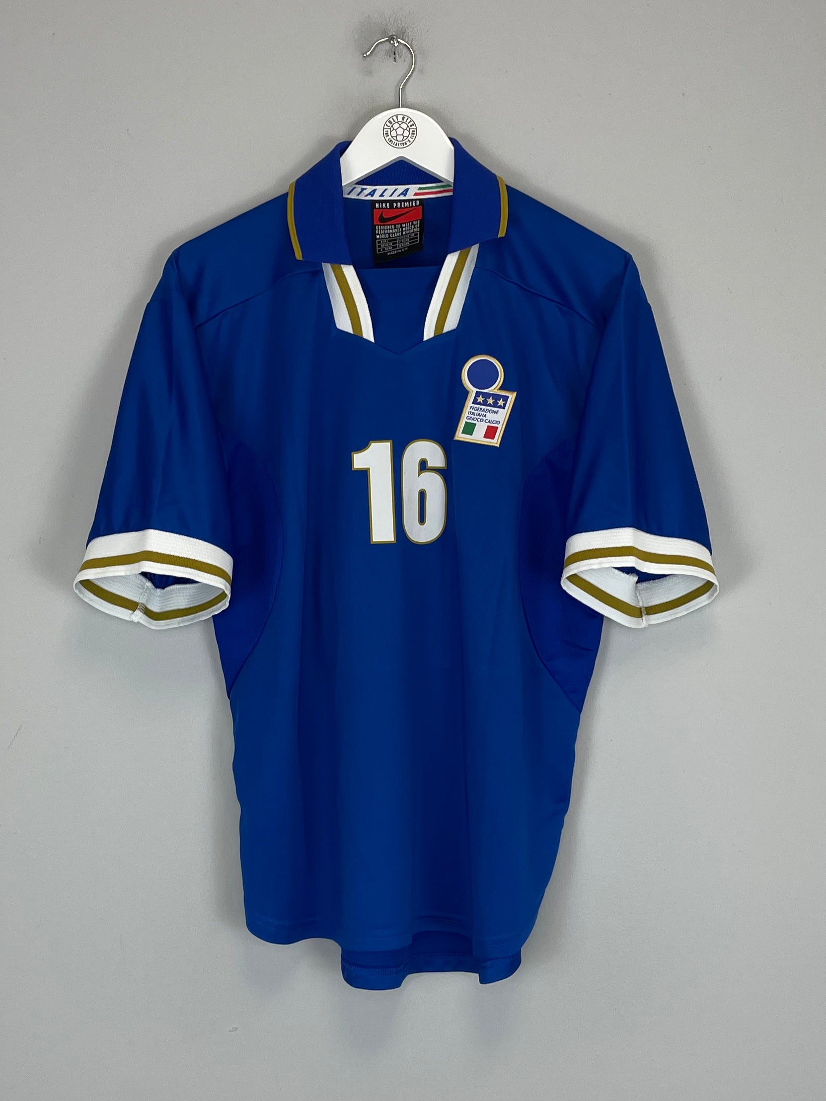 Shop 1996/97 ITALY #16 *PLAYER ISSUE* HOME SHIRT (L) NIKE, classic football shirts, vintage football shirts & retro soccer jerseys at Cult Kits