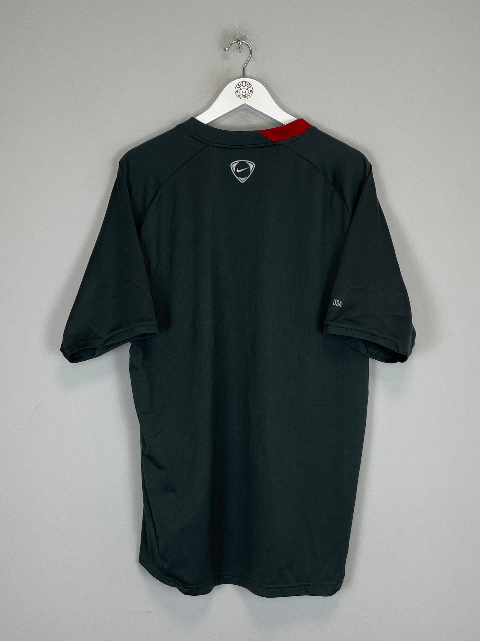 Shop 2008/09 USA TRAINING SHIRT (XL) NIKE, classic football shirts, vintage football shirts & retro soccer jerseys at Cult Kits