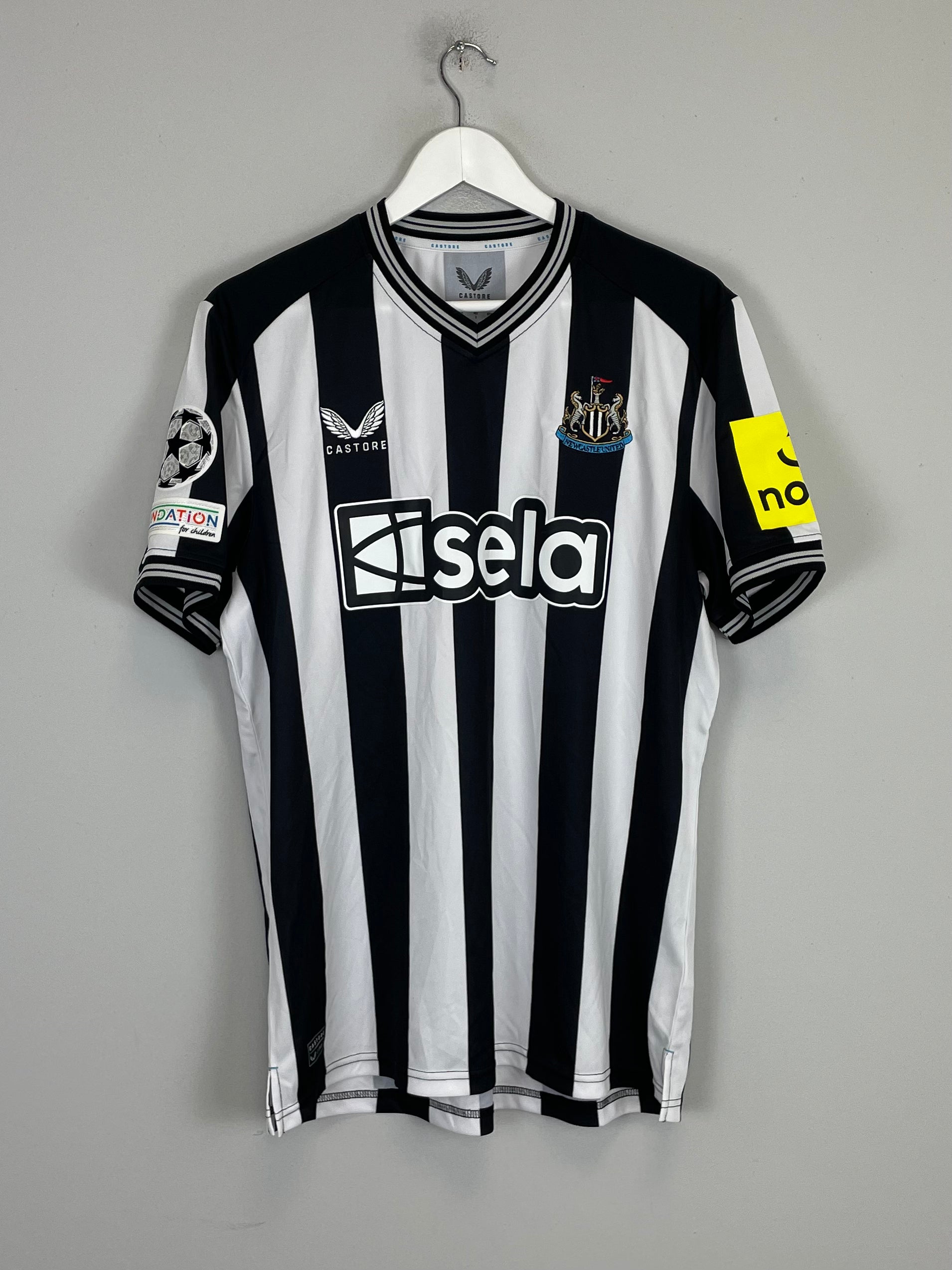 Shop 2023/24 Newcastle United Isak #14 C/L *BNWOT* Home Shirt (Multiple Sizes) Castore, classic football shirts, vintage football shirts & retro soccer jerseys at Cult Kits