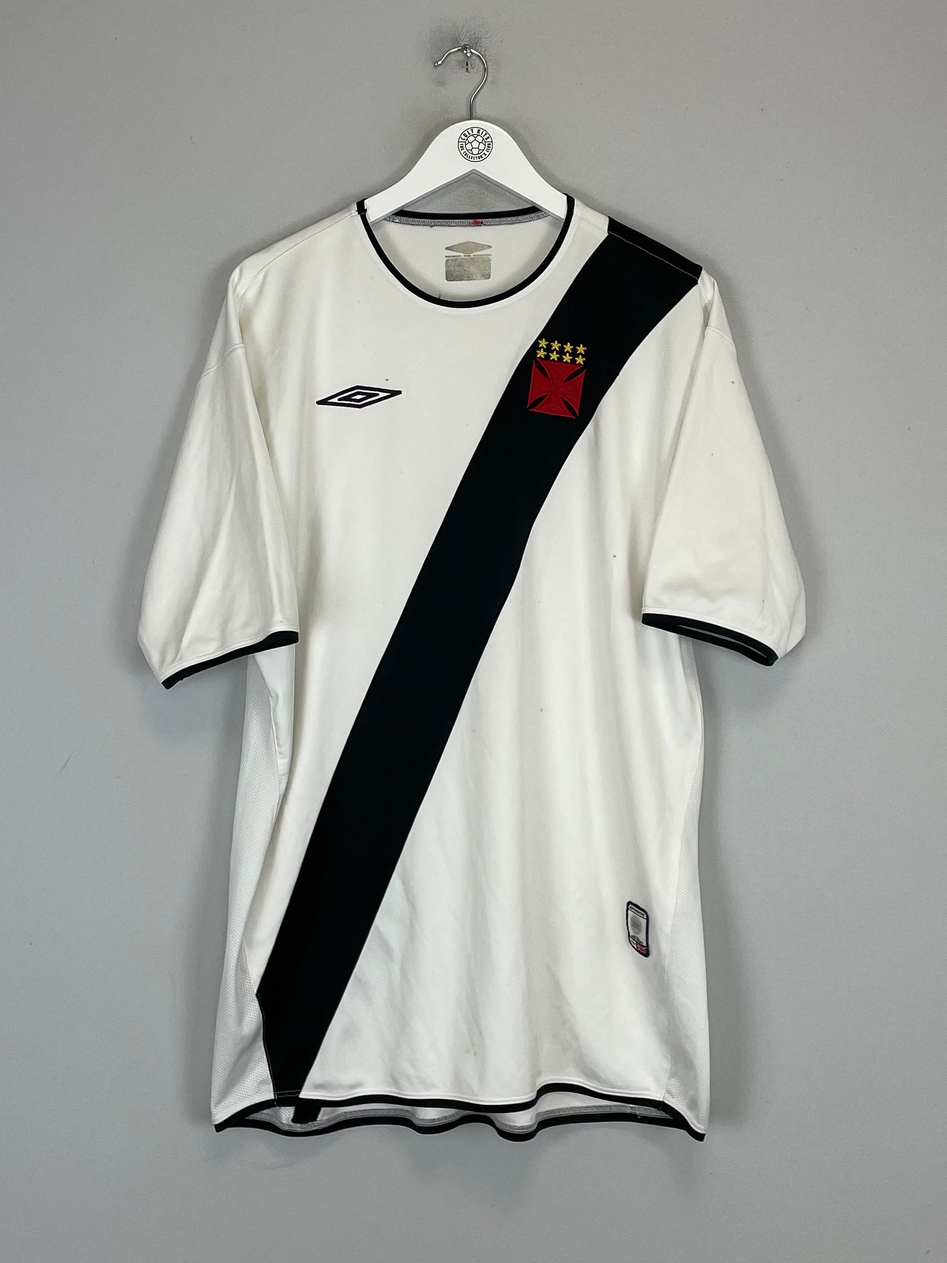 Shop 2003/04 VASCO DA GAMA #11 HOME SHIRT (XL) UMBRO, classic football shirts, vintage football shirts & retro soccer jerseys at Cult Kits