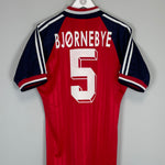 Shop 1994 NORWAY BJORNBYE #5 HOME SHIRT (M) ADIDAS, classic football shirts, vintage football shirts & retro soccer jerseys at Cult Kits