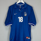 Shop 1998/99 ITALY R.BAGGIO #18 HOME SHIRT (XL) NIKE, classic football shirts, vintage football shirts & retro soccer jerseys at Cult Kits