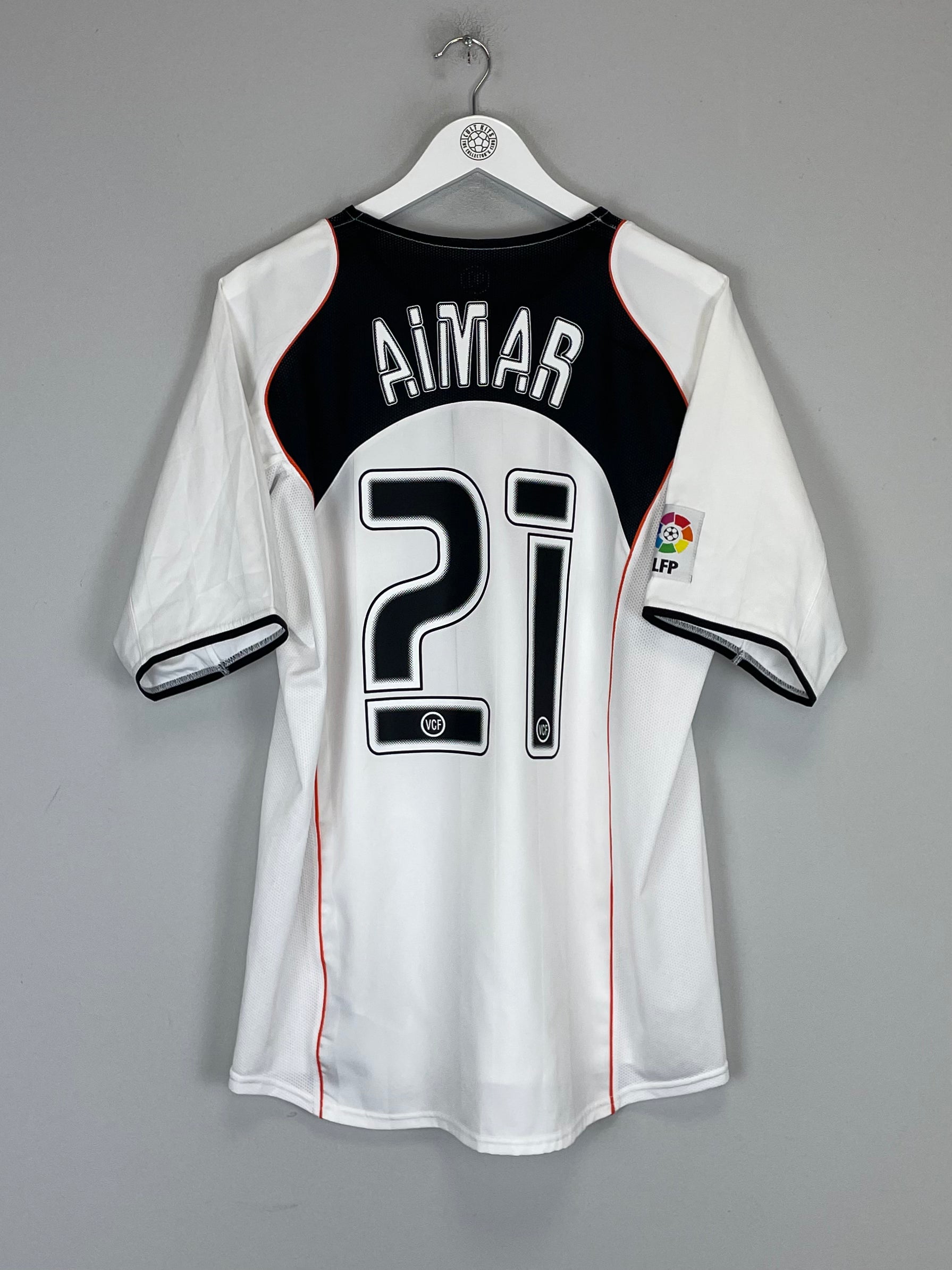 Shop 2004/05 VALENCIA AIMAR #21 HOME SHIRT (L) NIKE, classic football shirts, vintage football shirts & retro soccer jerseys at Cult Kits