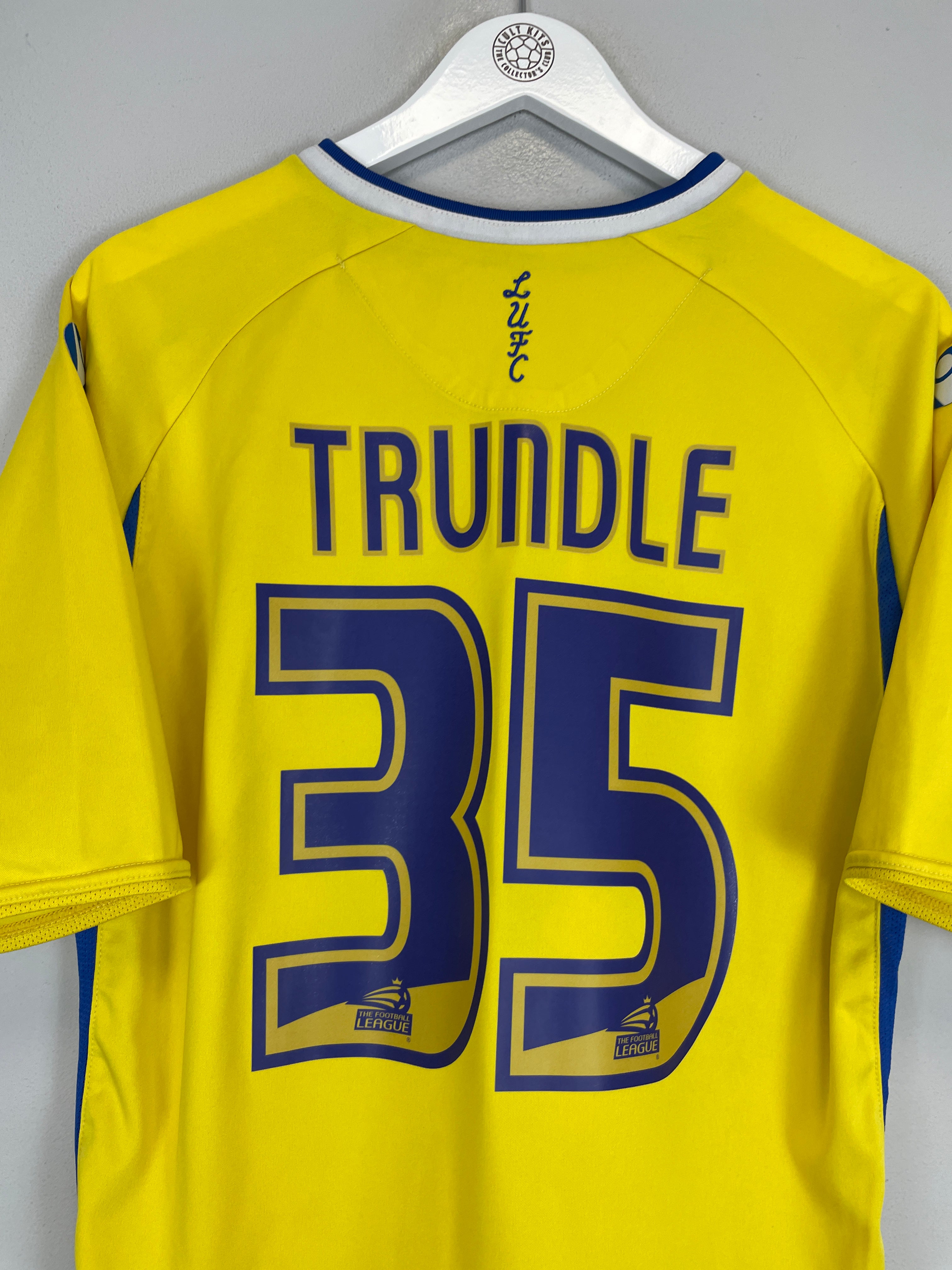 Shop 2008/09 LEEDS UNITED TRUNDLE #35 THIRD SHIRT (M) MACRON, classic football shirts, vintage football shirts & retro soccer jerseys at Cult Kits