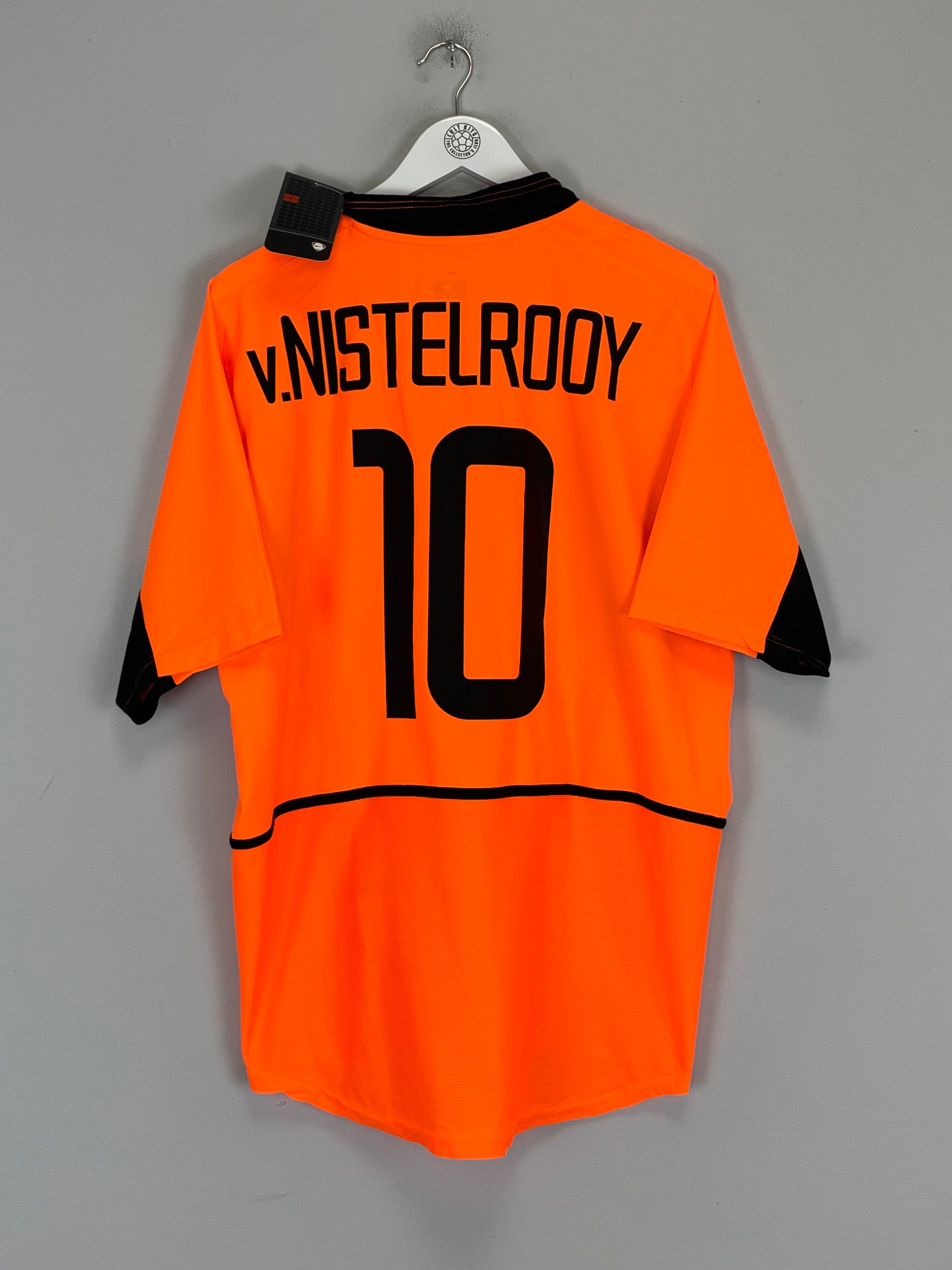 Shop 2002/04 NETHERLANDS V.NISTELROOY #9 *BNWT* HOME SHIRT (L) NIKE, classic football shirts, vintage football shirts & retro soccer jerseys at Cult Kits