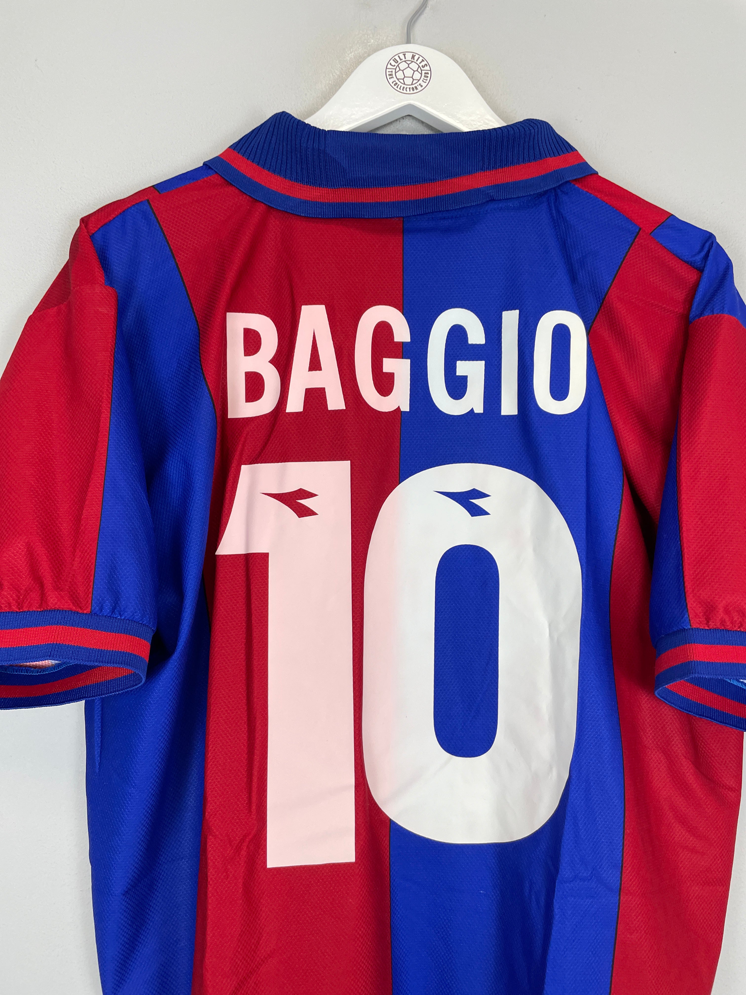 Shop 1997/98 BOLOGNA BAGGIO #10 HOME SHIRT (XL) DIADORA, classic football shirts, vintage football shirts & retro soccer jerseys at Cult Kits