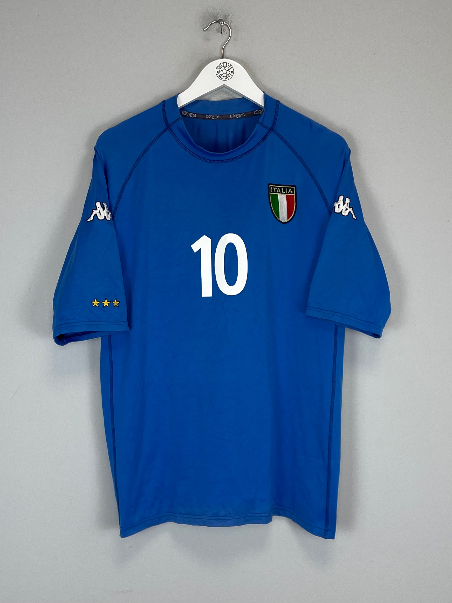Shop 2000/01 ITALY TOTTI #10 HOME SHIRT (XL) KAPPA, classic football shirts, vintage football shirts & retro soccer jerseys at Cult Kits