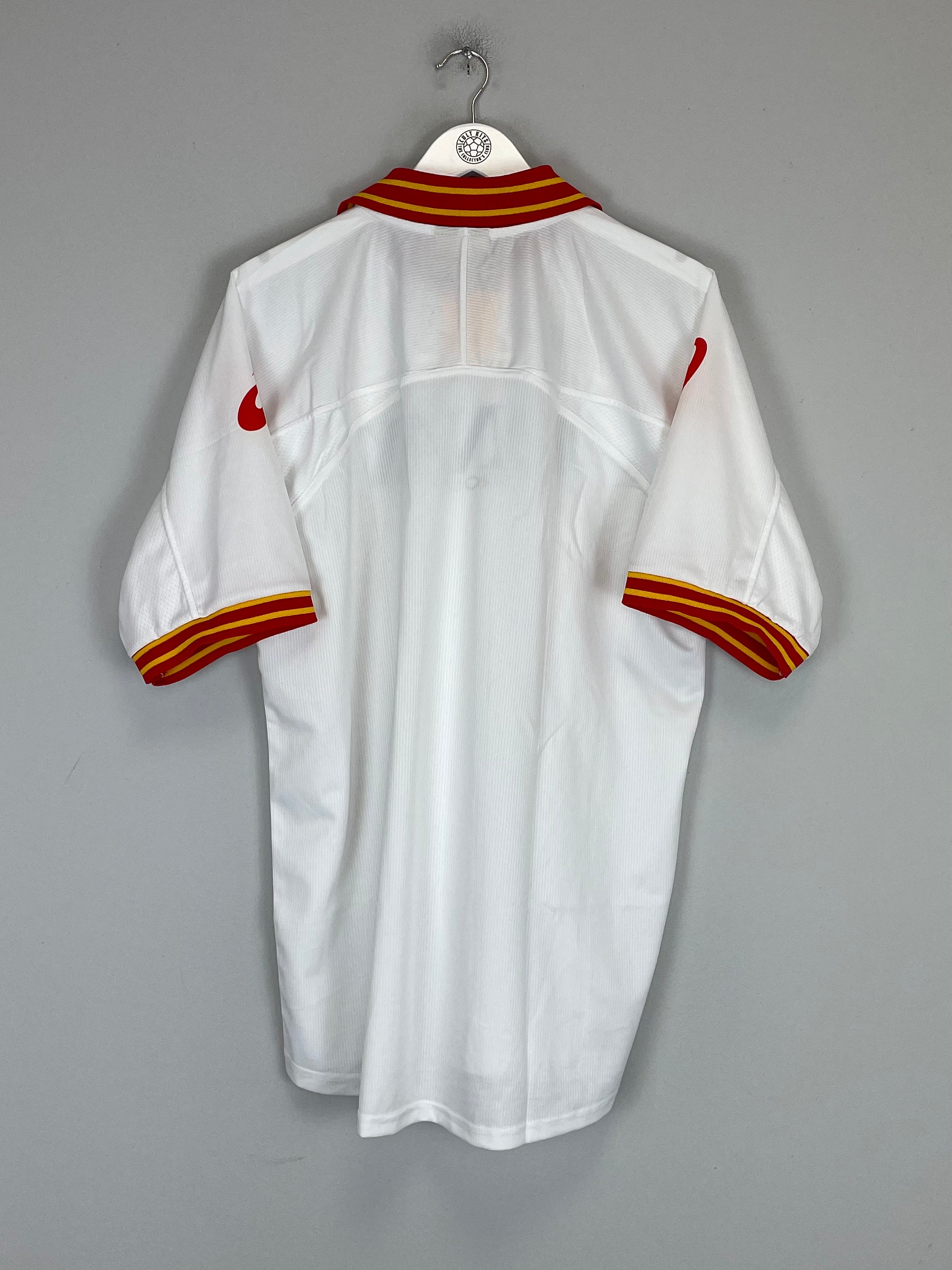 Shop 2002/03 MESSINA *MINT* HOME SHIRT (XL) ASICS, classic football shirts, vintage football shirts & retro soccer jerseys at Cult Kits