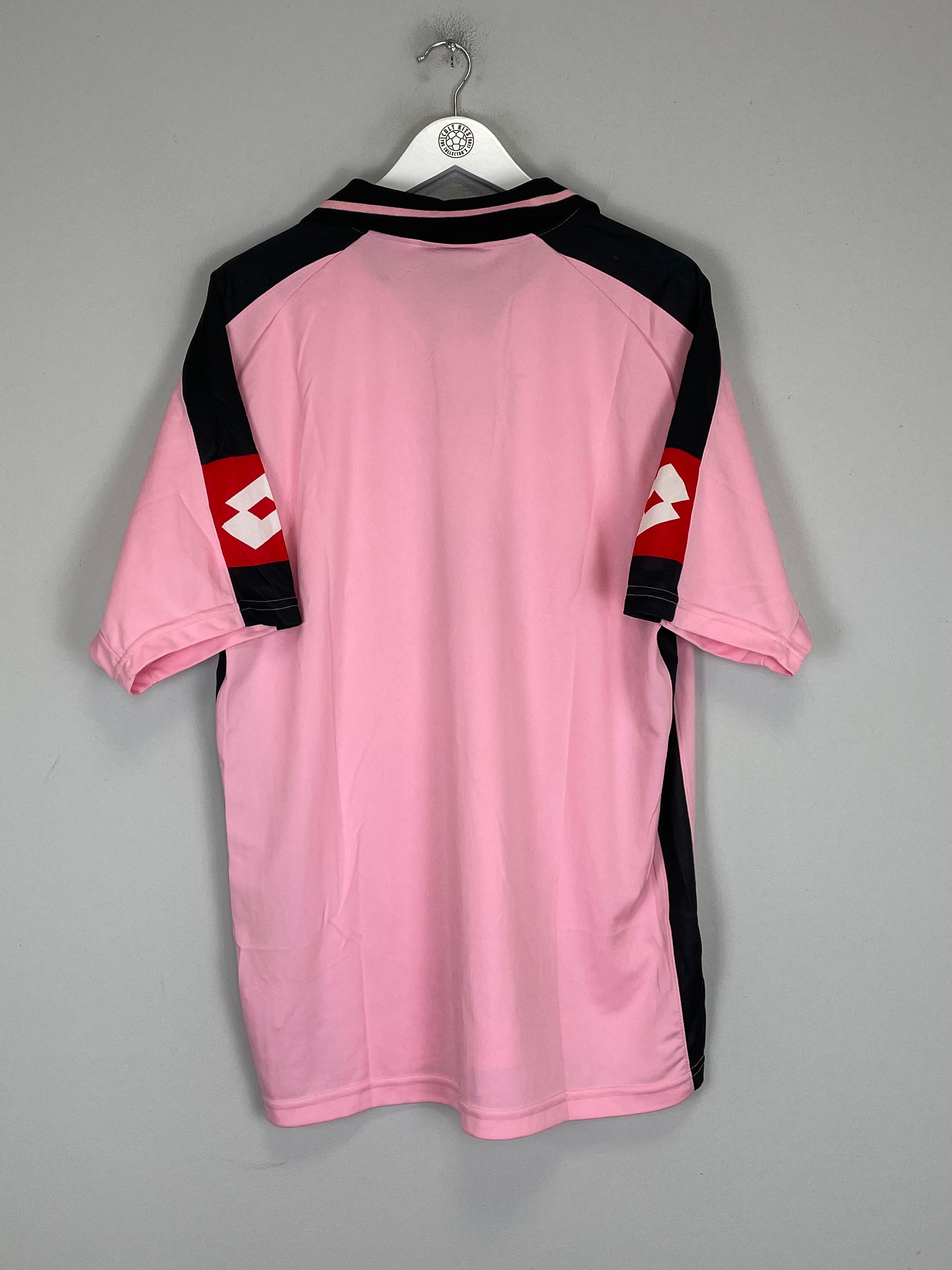 Shop 2001/02 PALERMO *BNWT* HOME SHIRT (XL) LOTTO, classic football shirts, vintage football shirts & retro soccer jerseys at Cult Kits