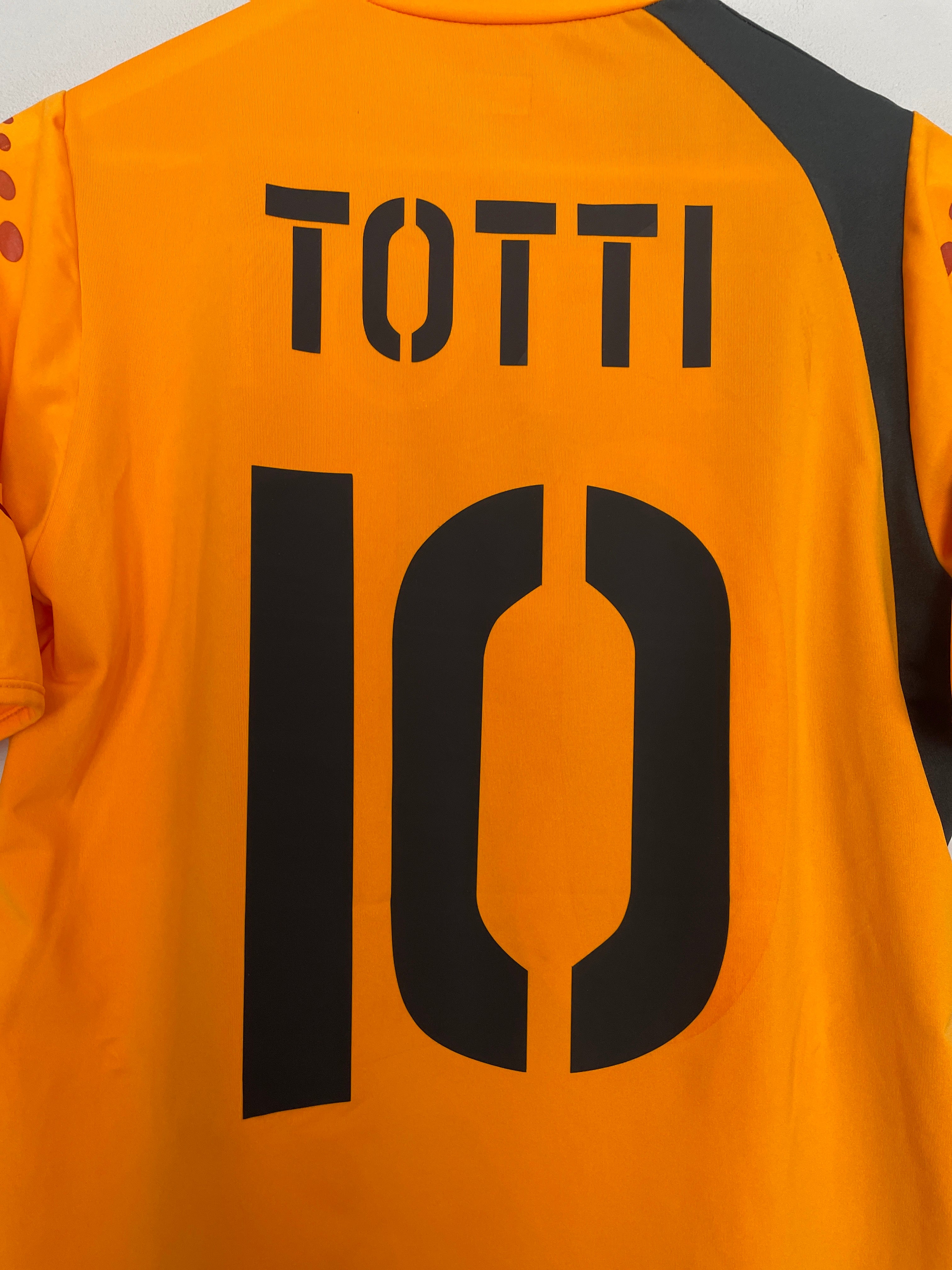 Shop 2004/05 ROMA TOTTI #10 THIRD SHIRT (M) DIADORA, classic football shirts, vintage football shirts & retro soccer jerseys at Cult Kits