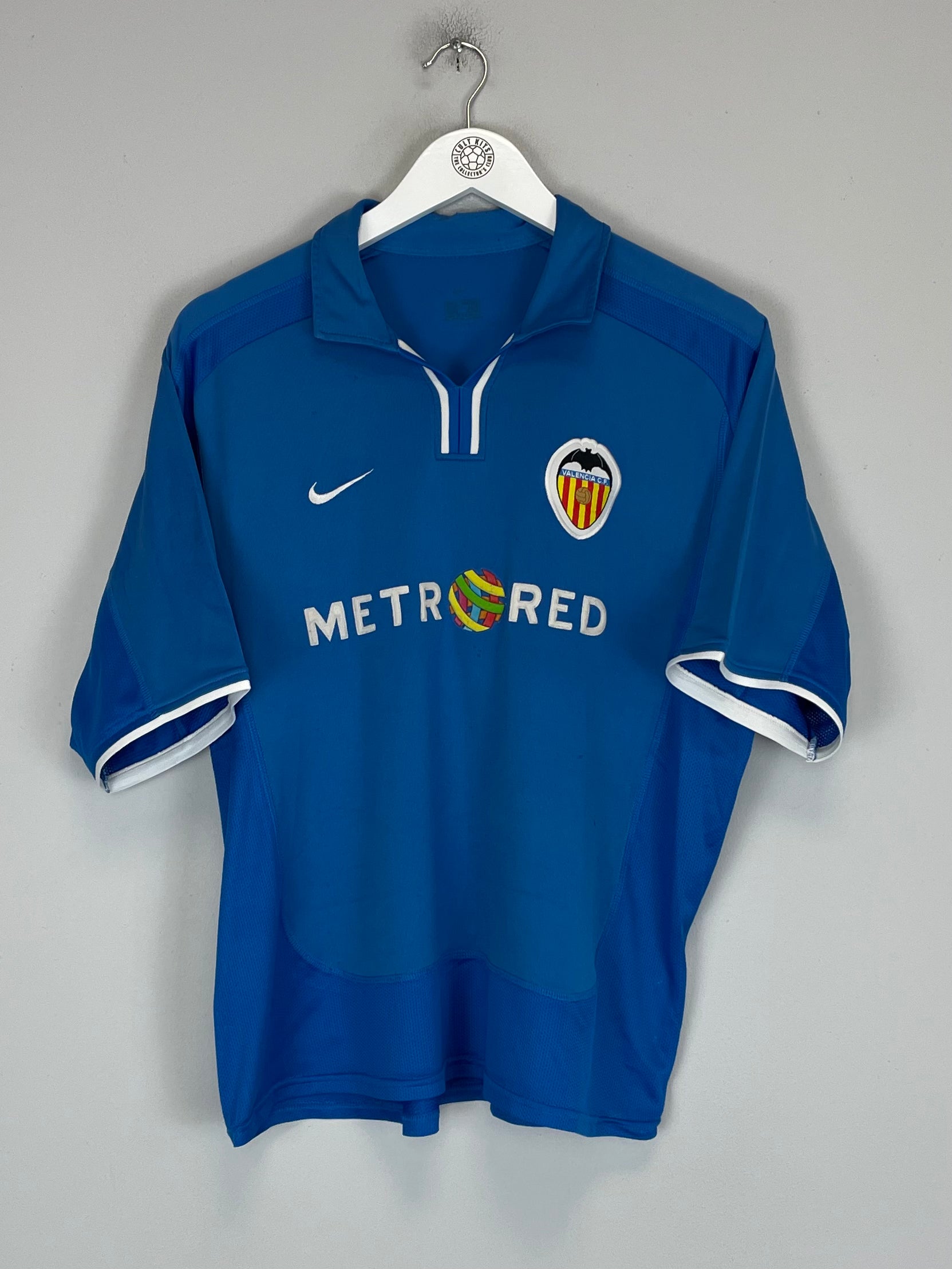 Shop 2001/02 VALENCIA AWAY SHIRT (S) NIKE, classic football shirts, vintage football shirts & retro soccer jerseys at Cult Kits
