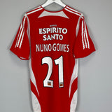 Shop 2007/08 BENFICA NUNO GOMES #21 HOME SHIRT (M) ADIDAS, classic football shirts, vintage football shirts & retro soccer jerseys at Cult Kits