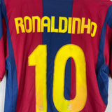 Shop 2007/08 BARCELONA RONALDINHO #10 HOME SHIRT (M) NIKE, classic football shirts, vintage football shirts & retro soccer jerseys at Cult Kits