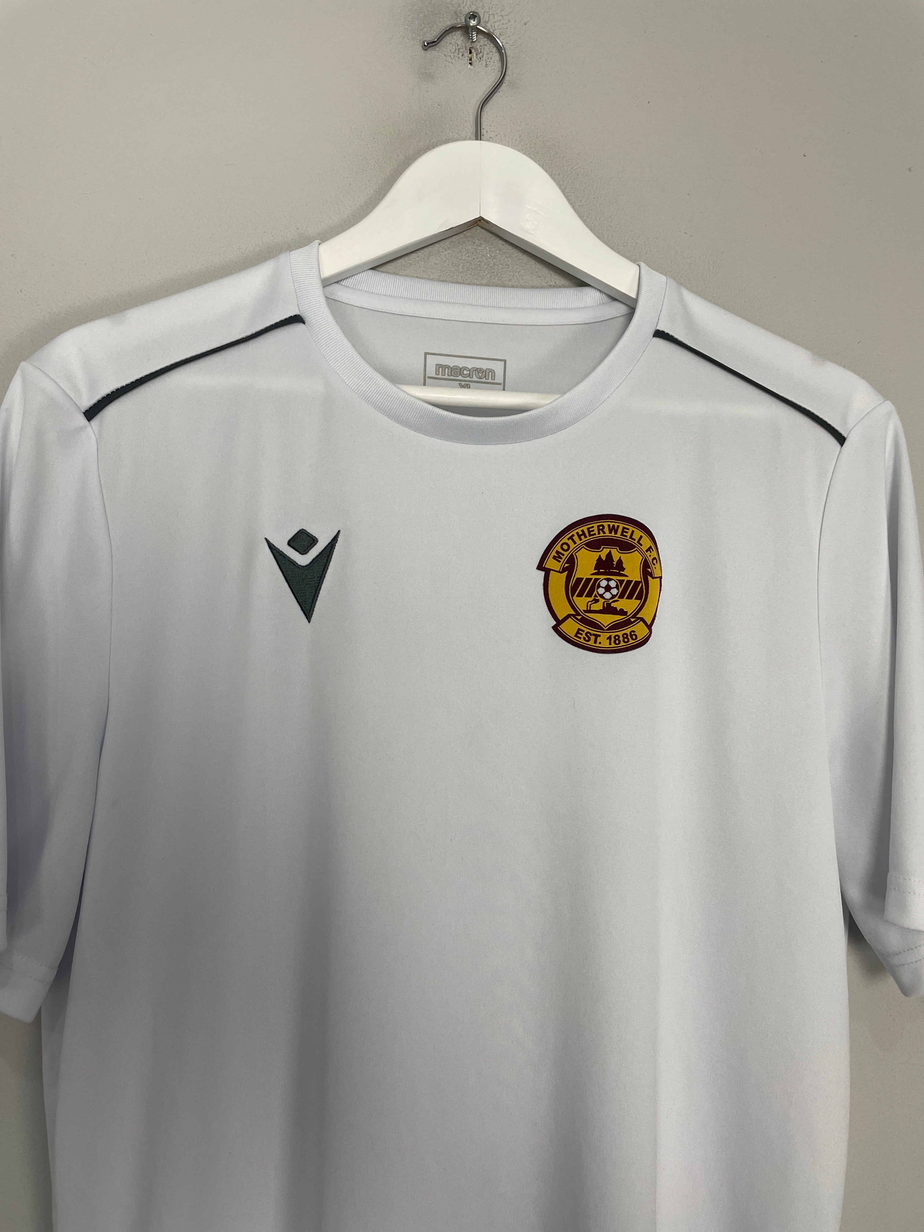 Shop 2019/21 MOTHERWELL TRAINING SHIRT (XL) MACRON, classic football shirts, vintage football shirts & retro soccer jerseys at Cult Kits