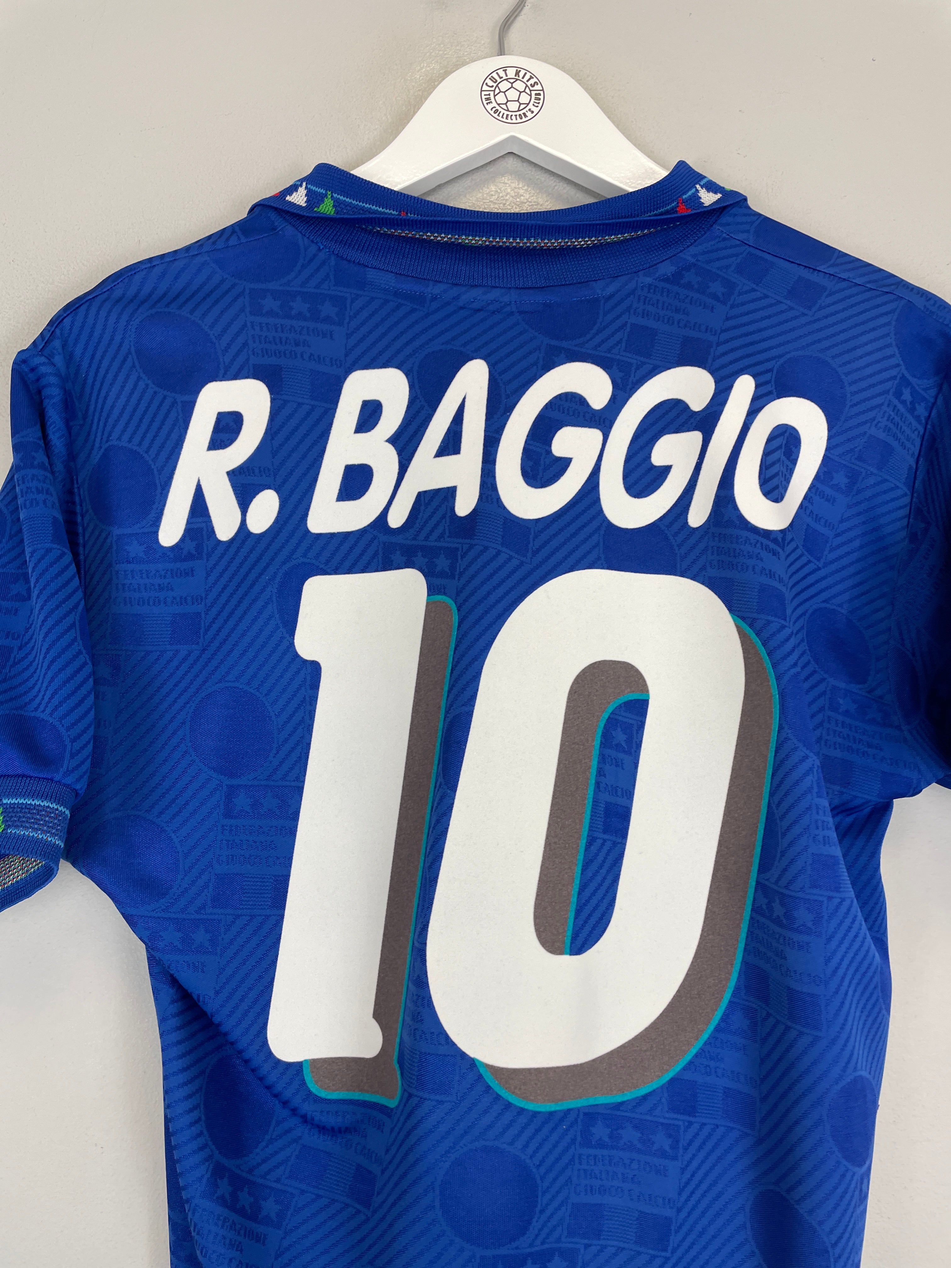 Shop 1994 ITALY R.BAGGIO #10 HOME SHIRT (S) DIADORA, classic football shirts, vintage football shirts & retro soccer jerseys at Cult Kits