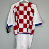 Shop 2002/04 CROATIA *BNWT* HOME SHIRT (XL) NIKE, classic football shirts, vintage football shirts & retro soccer jerseys at Cult Kits