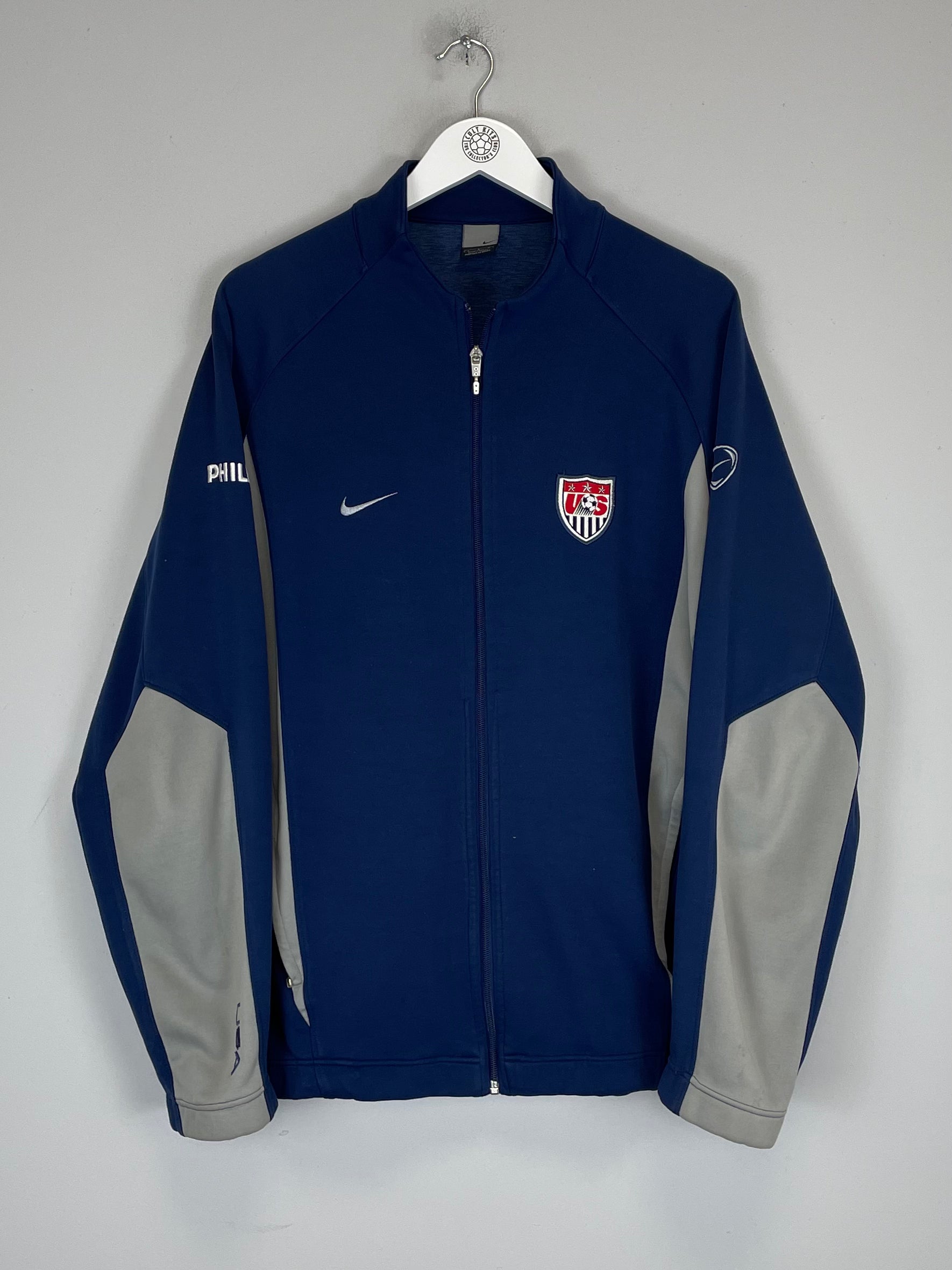 Shop 2005/06 USA TRACK JACKET (L) NIKE, classic football shirts, vintage football shirts & retro soccer jerseys at Cult Kits