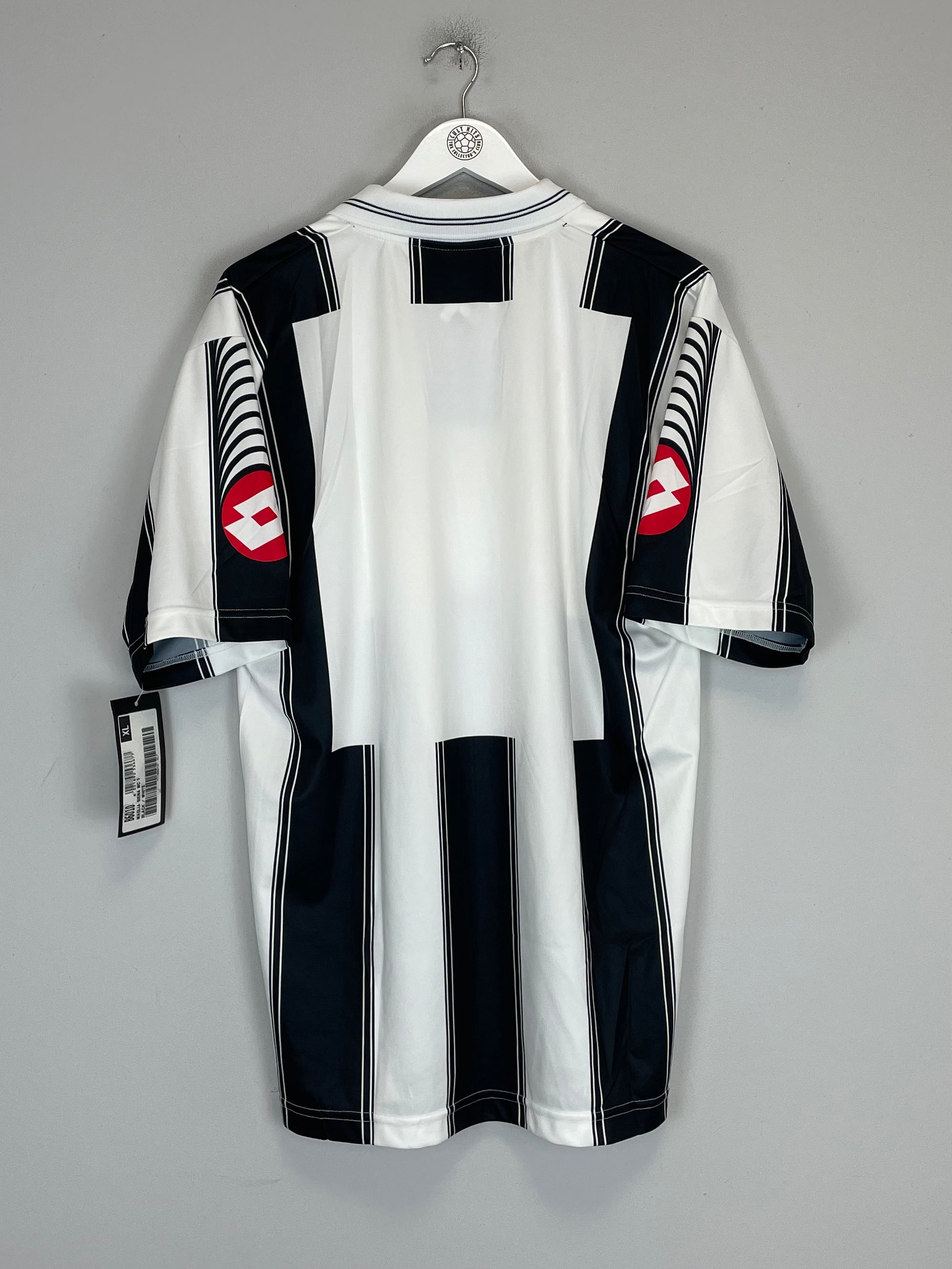 Shop 2002/03 AC SIENA *BNWT* HOME SHIRT (XL) LOTTO, classic football shirts, vintage football shirts & retro soccer jerseys at Cult Kits