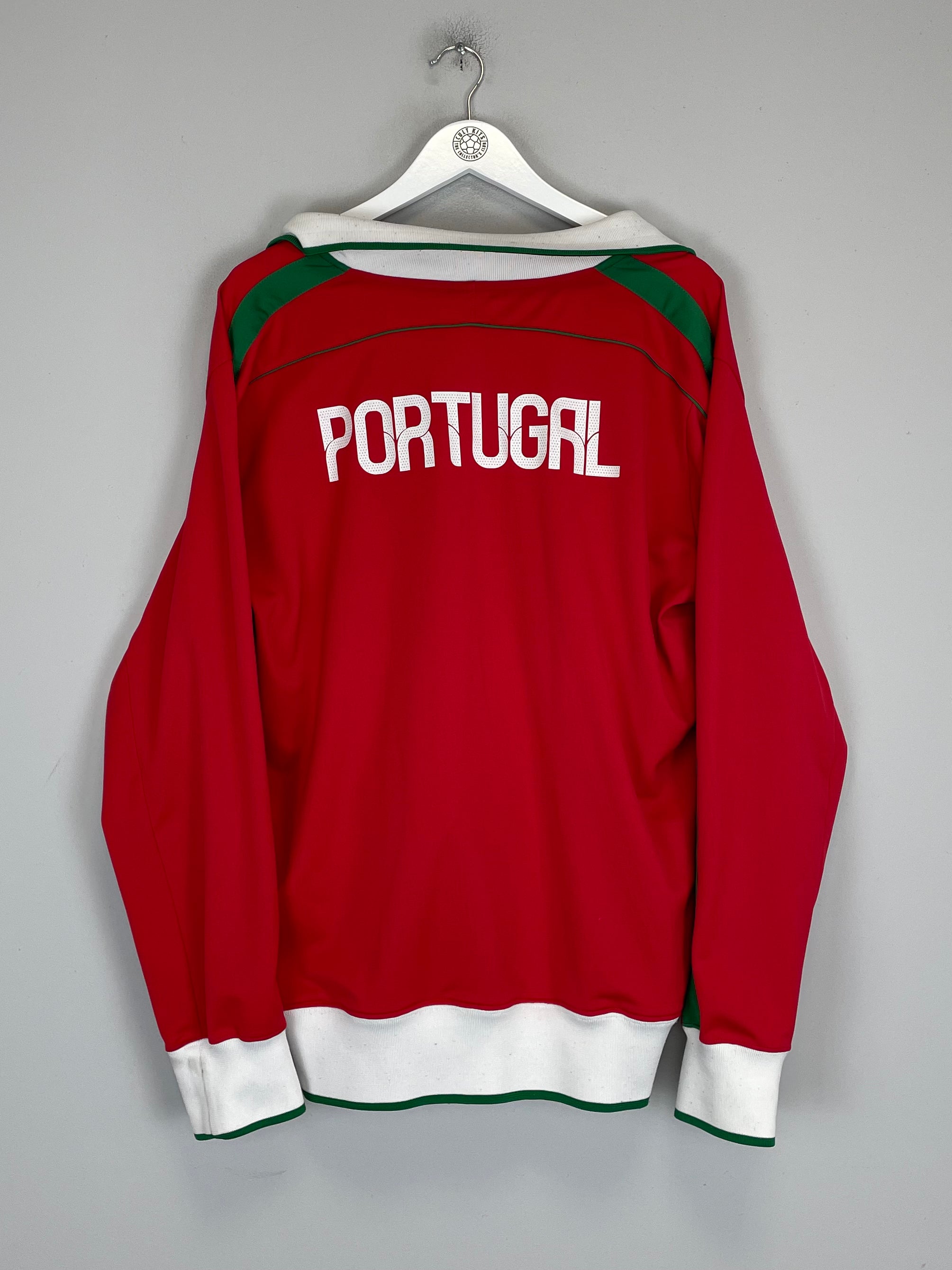 Shop 2010/11 PORTUGAL TRACK JACKET (XL) NIKE, classic football shirts, vintage football shirts & retro soccer jerseys at Cult Kits