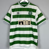 Shop 2000/01 CELTIC HOME SHIRT (L) UMBRO, classic football shirts, vintage football shirts & retro soccer jerseys at Cult Kits