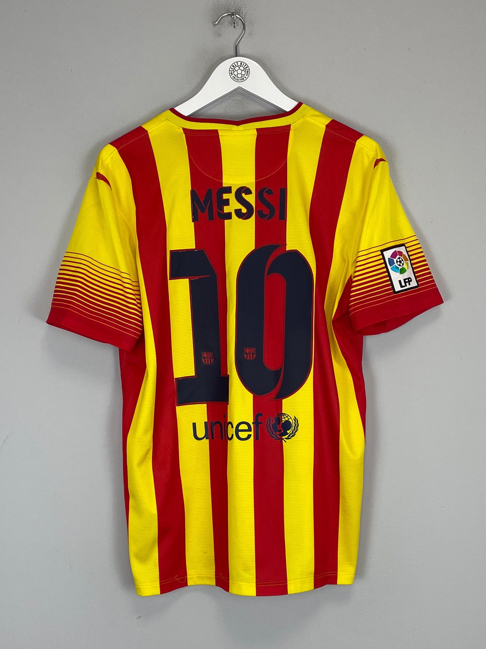 Shop 2013/14 BARCELONA MESSI #10 AWAY SHIRT (M) NIKE, classic football shirts, vintage football shirts & retro soccer jerseys at Cult Kits