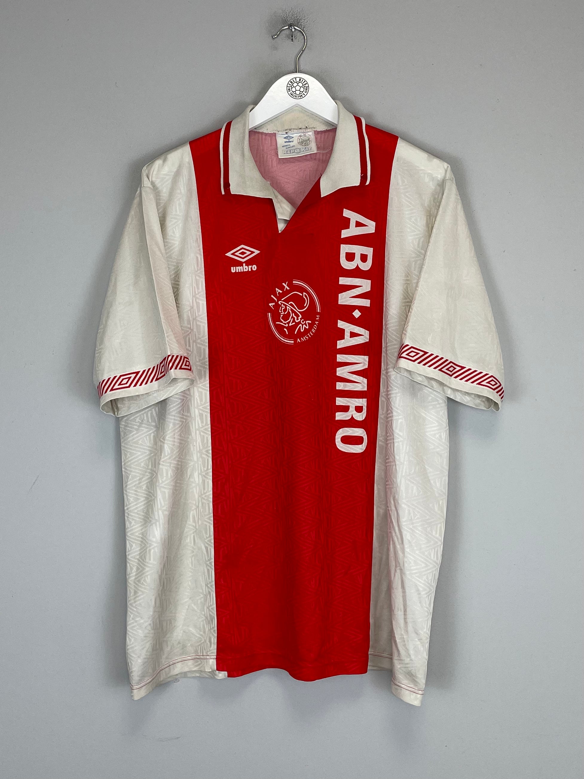 Shop 1991/93 AJAX HOME SHIRT (XL) UMBRO, classic football shirts, vintage football shirts & retro soccer jerseys at Cult Kits