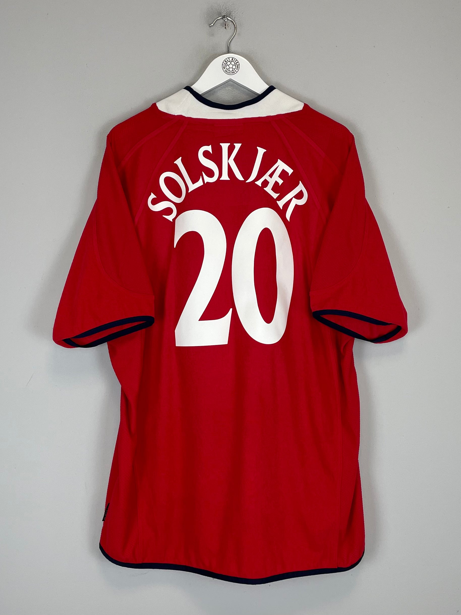 Shop 2000/02 NORWAY SOLSKJAER #20 HOME SHIRT (XXL) UMBRO, classic football shirts, vintage football shirts & retro soccer jerseys at Cult Kits