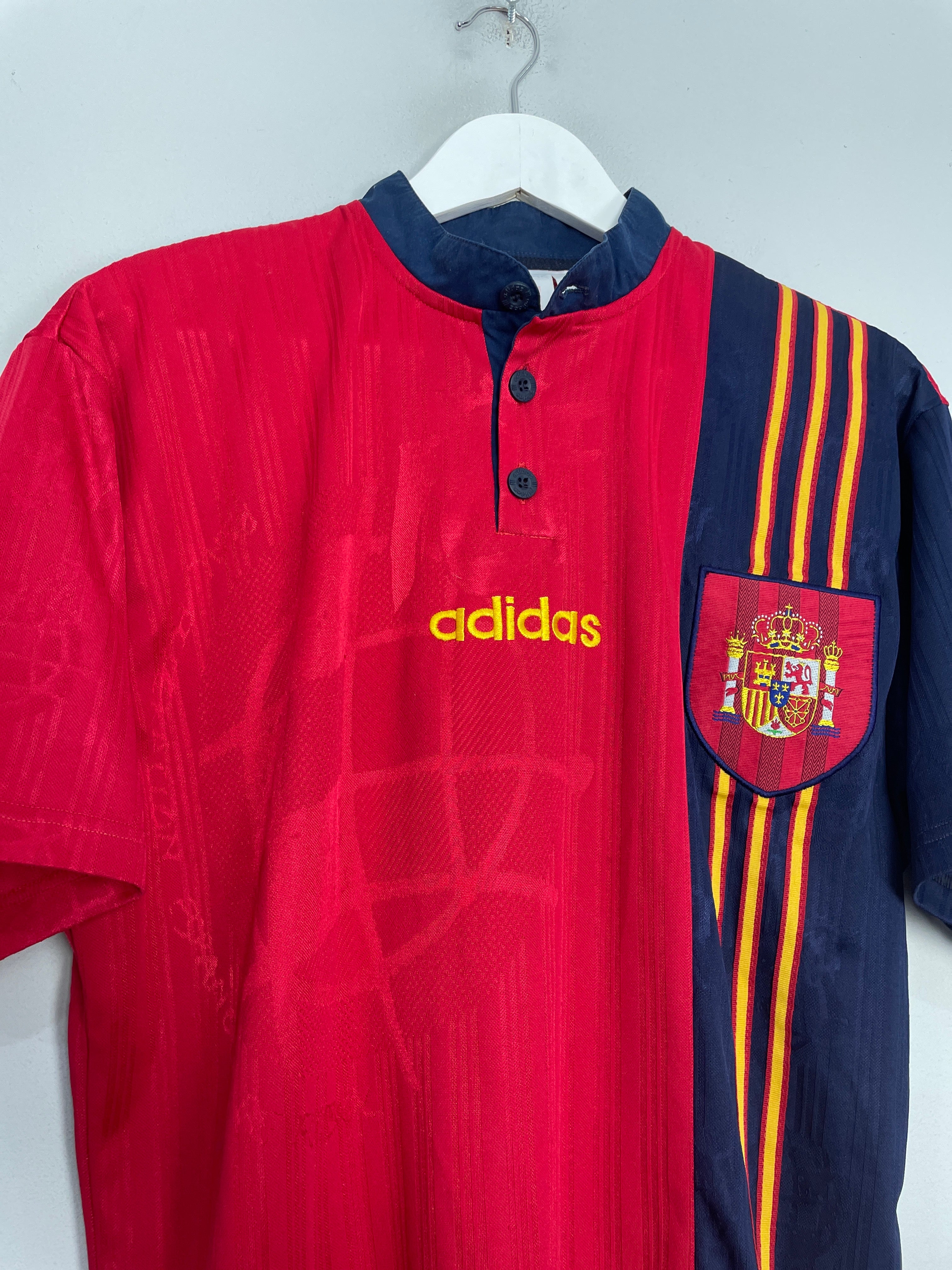 Shop 1996/98 SPAIN CAMINERO #16 HOME SHIRT (M) ADIDAS, classic football shirts, vintage football shirts & retro soccer jerseys at Cult Kits