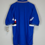 Shop 2003/04 SAMPDORIA *BNWT* HOME SHIRT (XL) ASICS, classic football shirts, vintage football shirts & retro soccer jerseys at Cult Kits