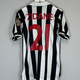 Shop 1998/99 JUVENTUS ZIDANE #21 HOME SHIRT (M) KAPPA, classic football shirts, vintage football shirts & retro soccer jerseys at Cult Kits