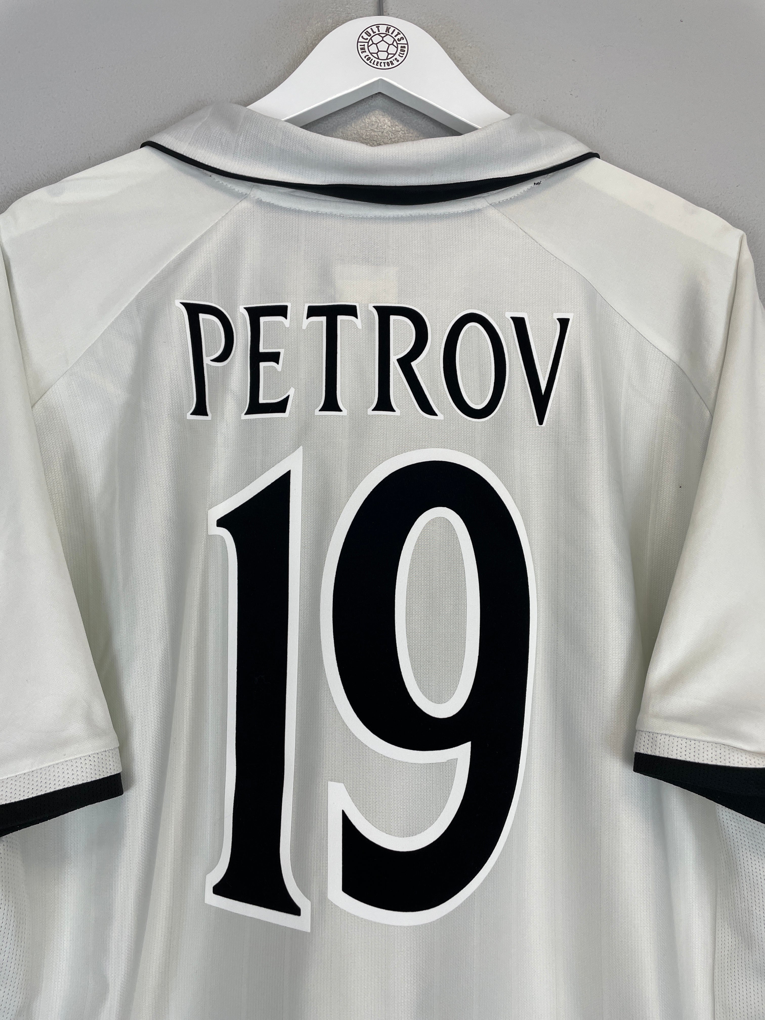 Shop 2001/02 CELTIC PETROV #19 AWAY SHIRT (XXL) UMBRO, classic football shirts, vintage football shirts & retro soccer jerseys at Cult Kits