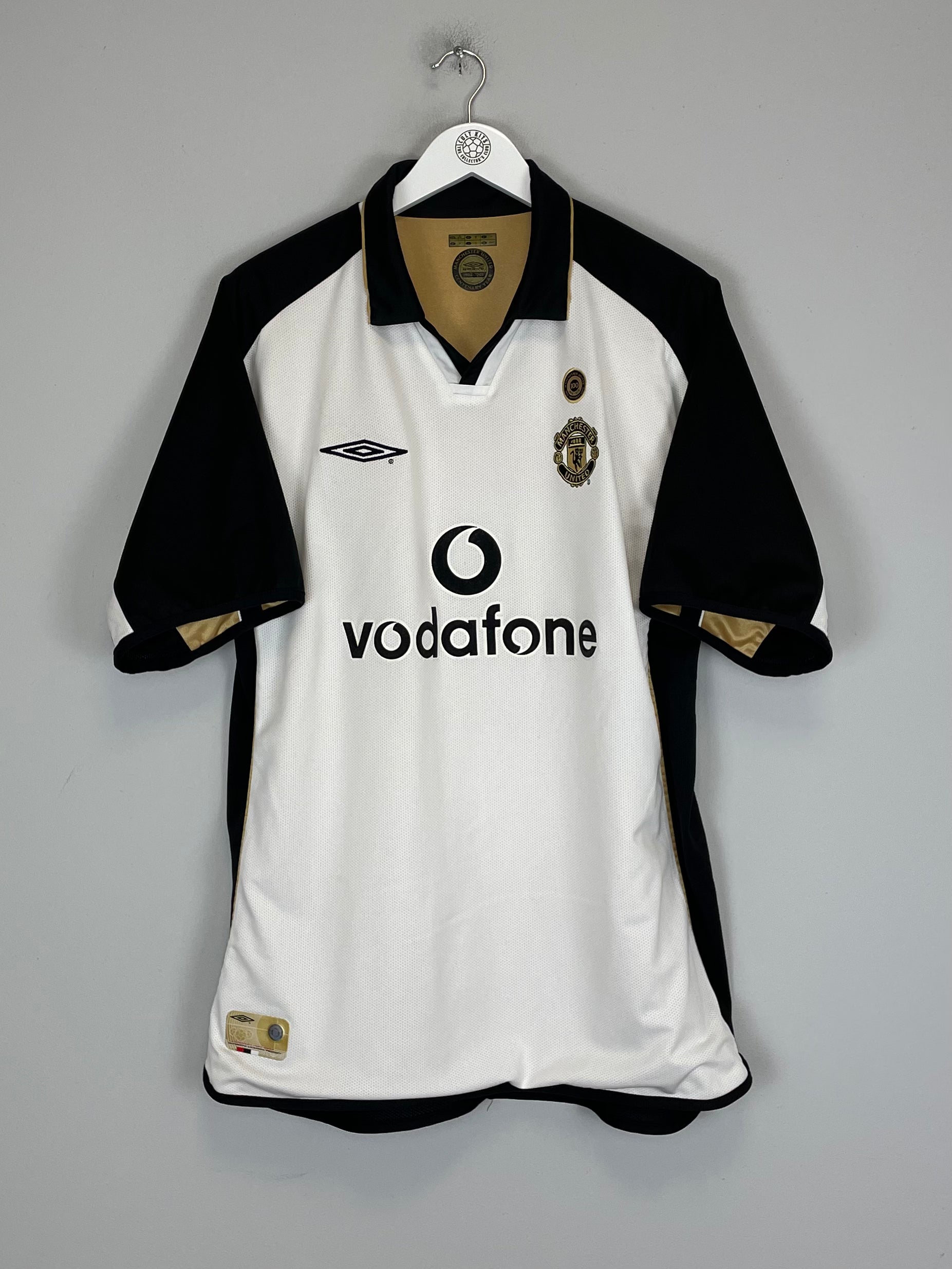 Shop 2001/02 MANCHESTER UNITED KEANE #16 *CENTENARY* AWAY/THIRD SHIRT (XL) UMBRO, classic football shirts, vintage football shirts & retro soccer jerseys at Cult Kits