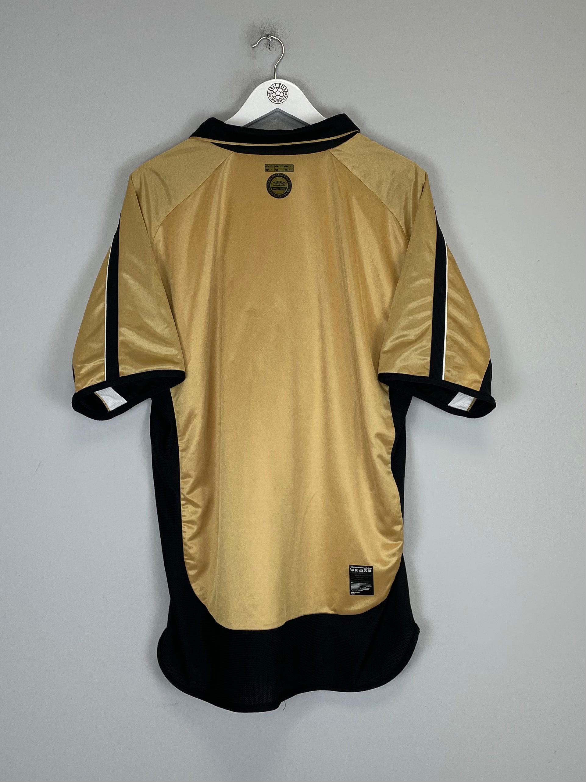 Shop 2001/02 MANCHESTER UNITED KEANE #16 *CENTENARY* AWAY/THIRD SHIRT (XL) UMBRO, classic football shirts, vintage football shirts & retro soccer jerseys at Cult Kits