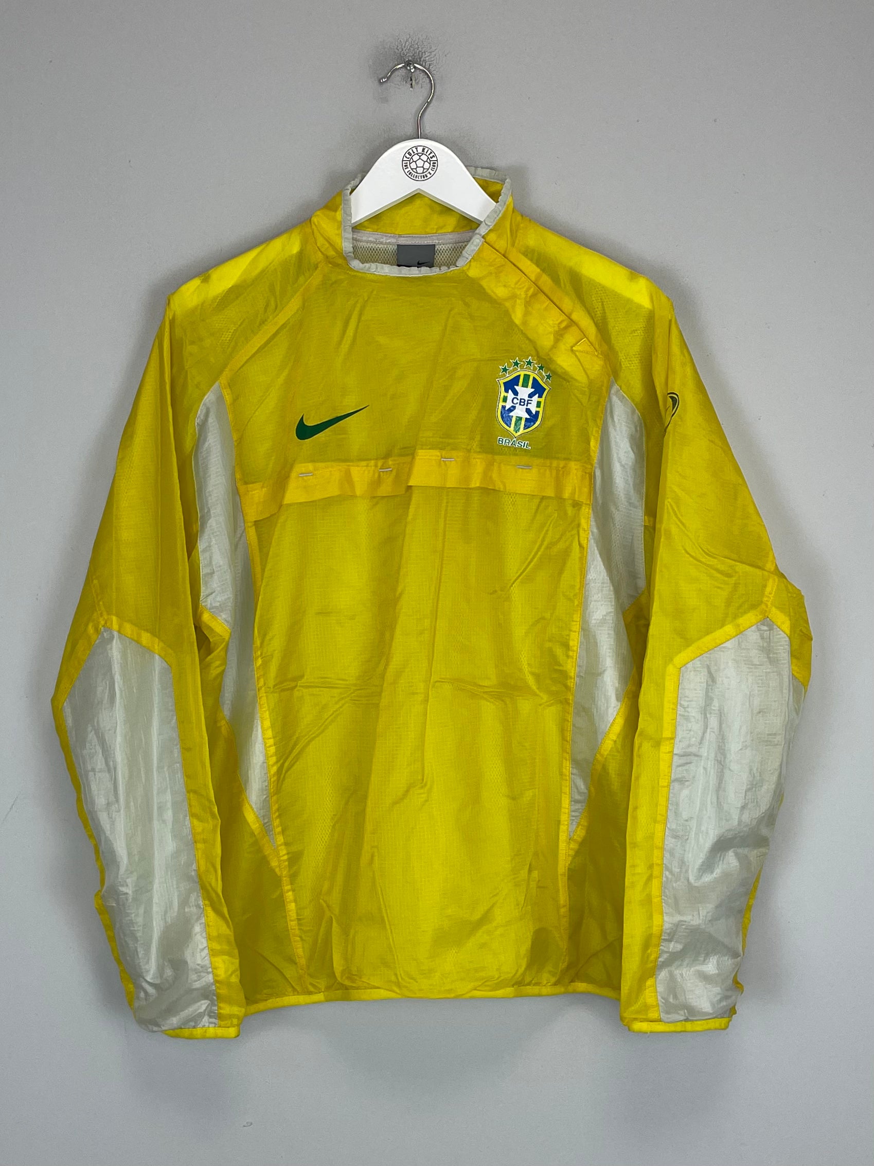 Shop 2002/03 BRAZIL WINDBREAKER JACKET (S) NIKE, classic football shirts, vintage football shirts & retro soccer jerseys at Cult Kits