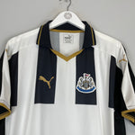 Shop 2016/17 NEWCASTLE UNITED HOME SHIRT (XL) PUMA, classic football shirts, vintage football shirts & retro soccer jerseys at Cult Kits