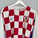 Shop 2002/04 CROATIA HOME SHIRT (XXL) NIKE, classic football shirts, vintage football shirts & retro soccer jerseys at Cult Kits