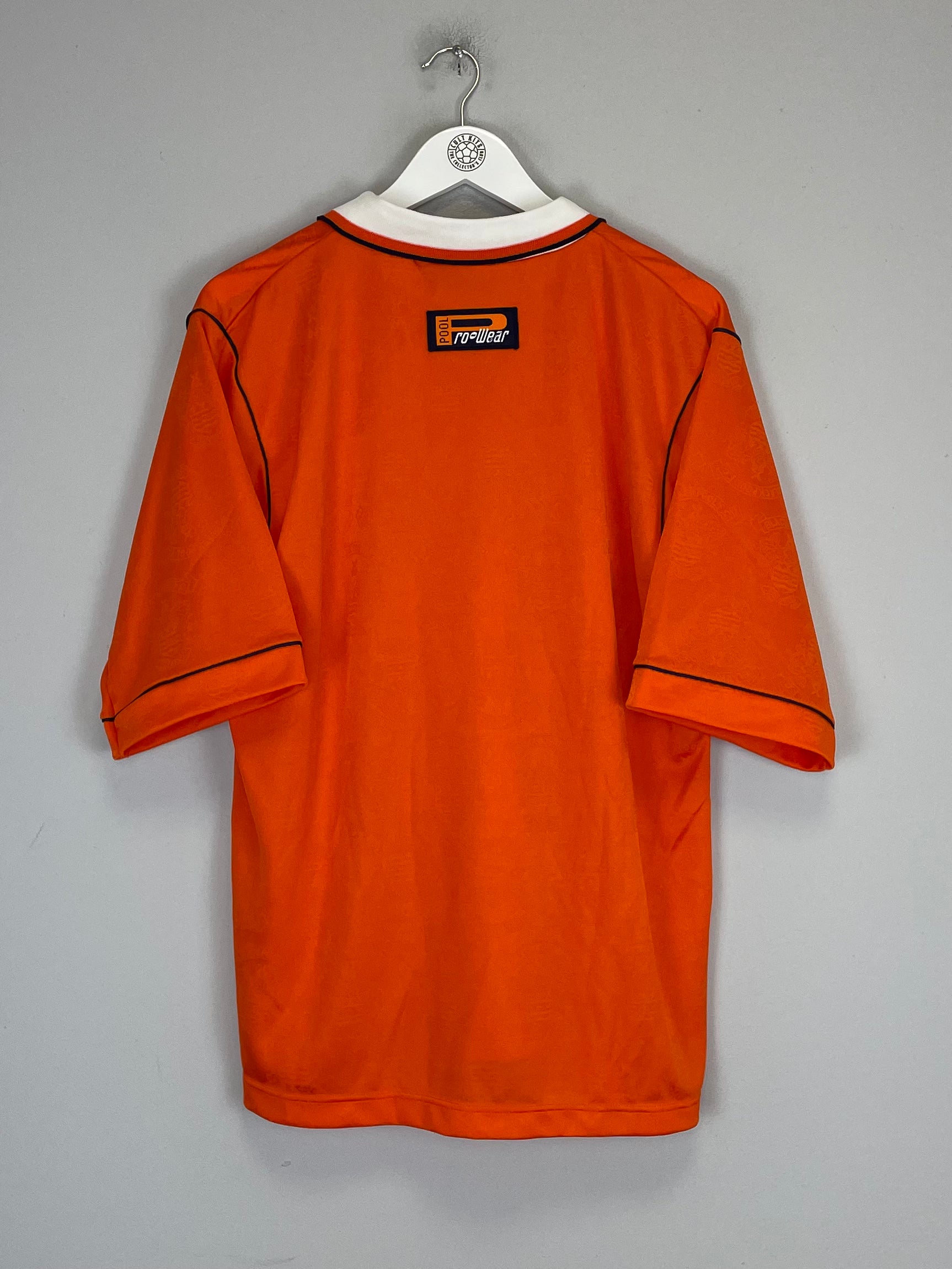 Shop 1995/97 BLACKPOOL *MINT* HOME SHIRT (L) POOLWEAR, classic football shirts, vintage football shirts & retro soccer jerseys at Cult Kits