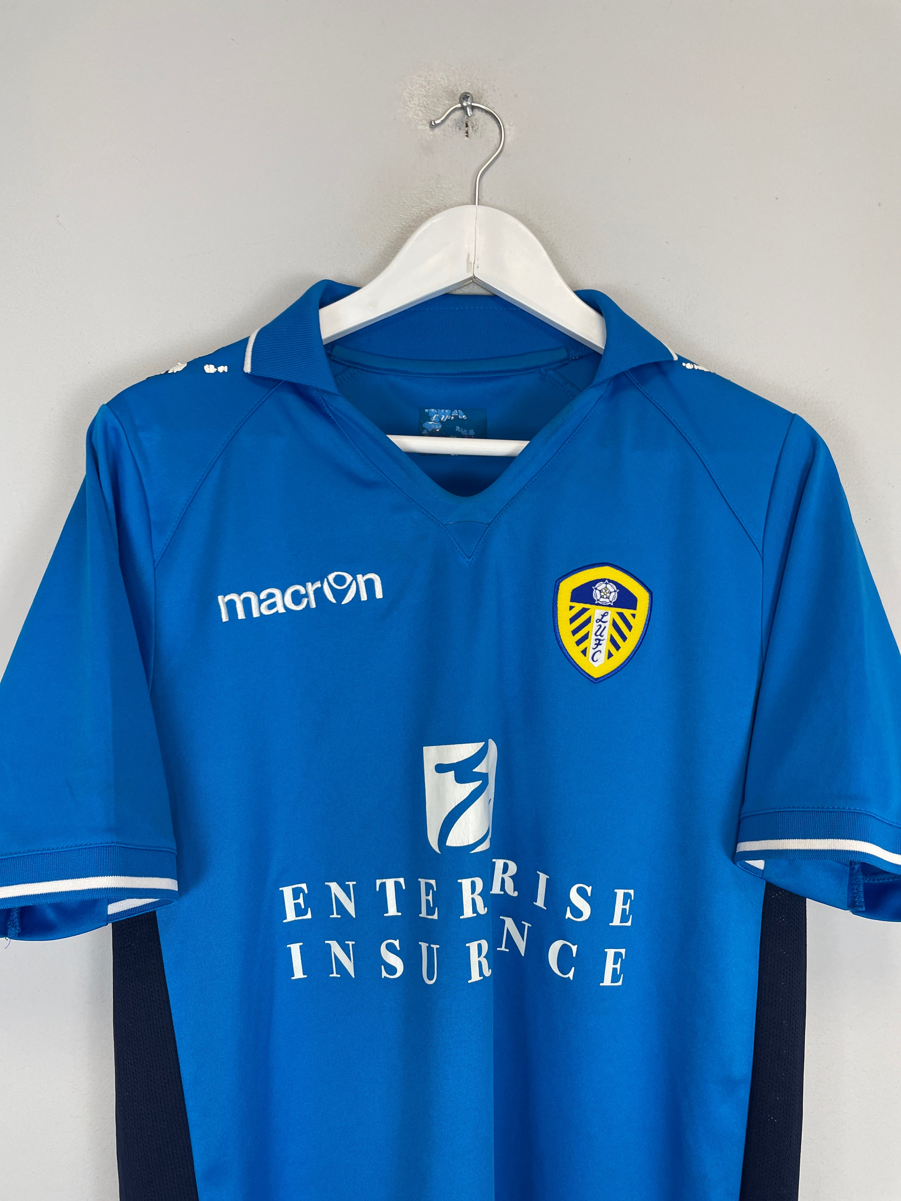 Shop 2012/14 LEEDS UNITED AWAY SHIRT (M) MACRON, classic football shirts, vintage football shirts & retro soccer jerseys at Cult Kits