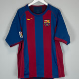 Shop 2004/05 BARCELONA RONALDINHO #10 HOME SHIRT (XL) NIKE, classic football shirts, vintage football shirts & retro soccer jerseys at Cult Kits