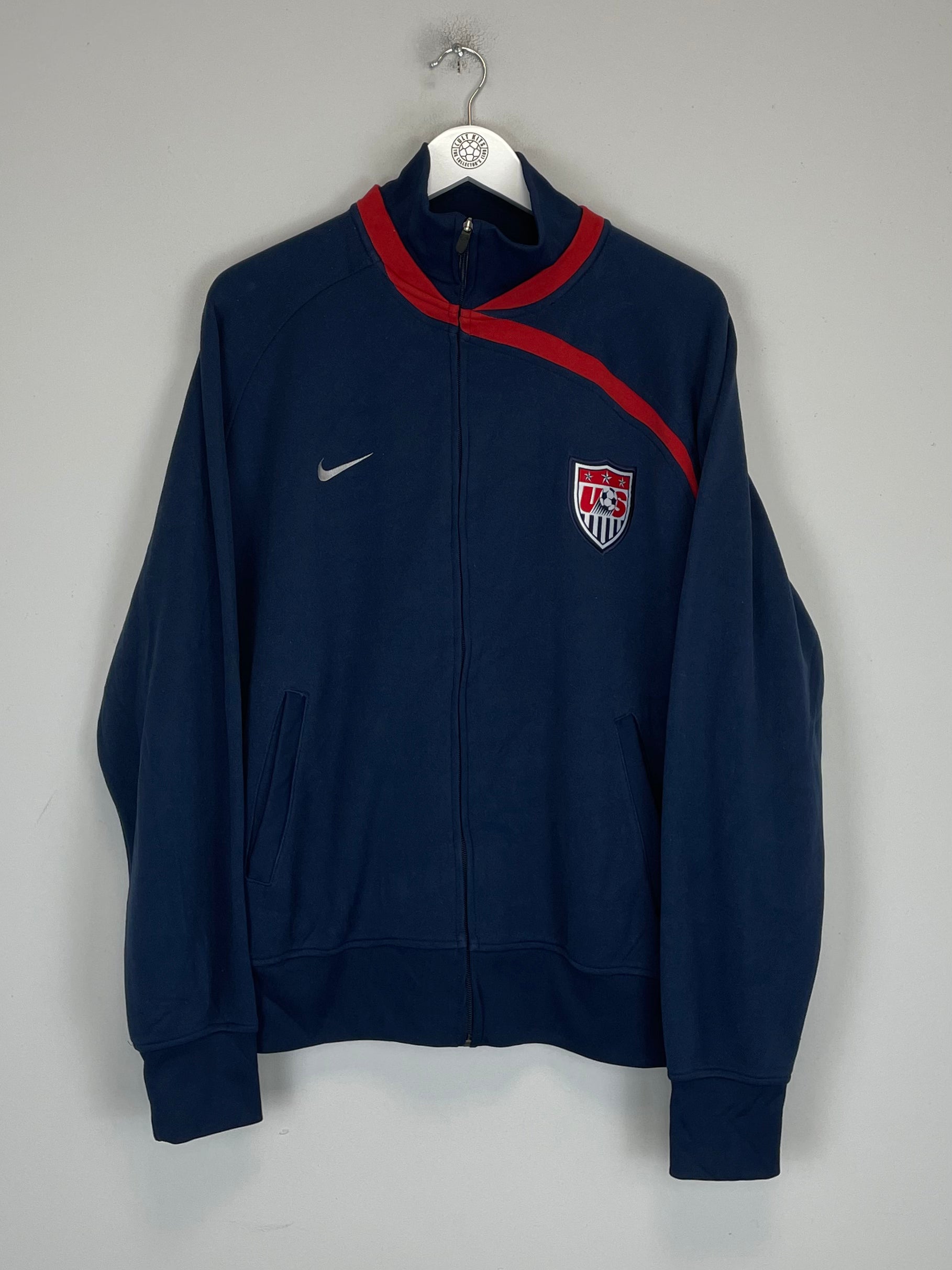 Shop 2006/07 USA TRACK JACKET (XL) NIKE, classic football shirts, vintage football shirts & retro soccer jerseys at Cult Kits